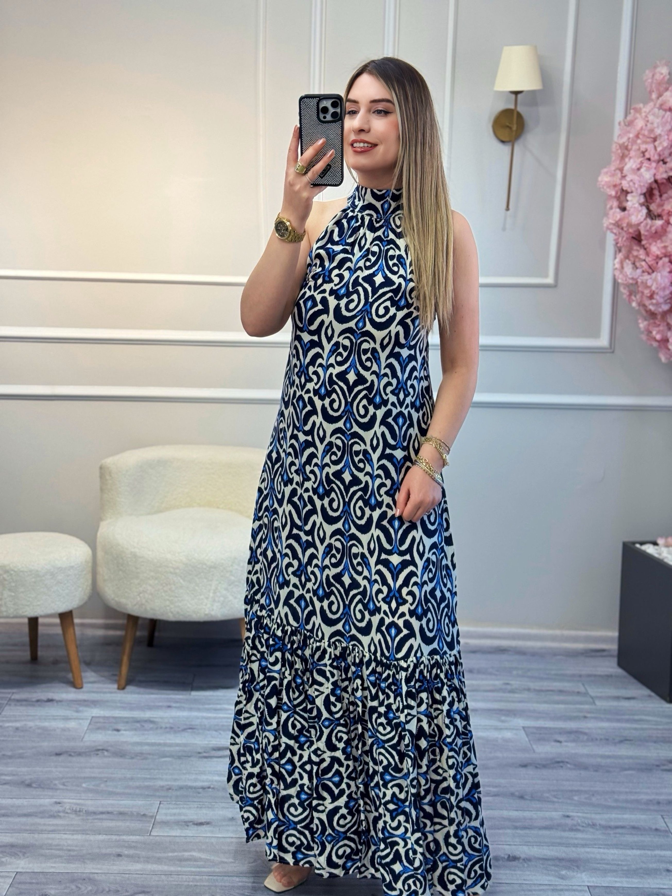 Halter Yaka Volanlı Maxi Elbise