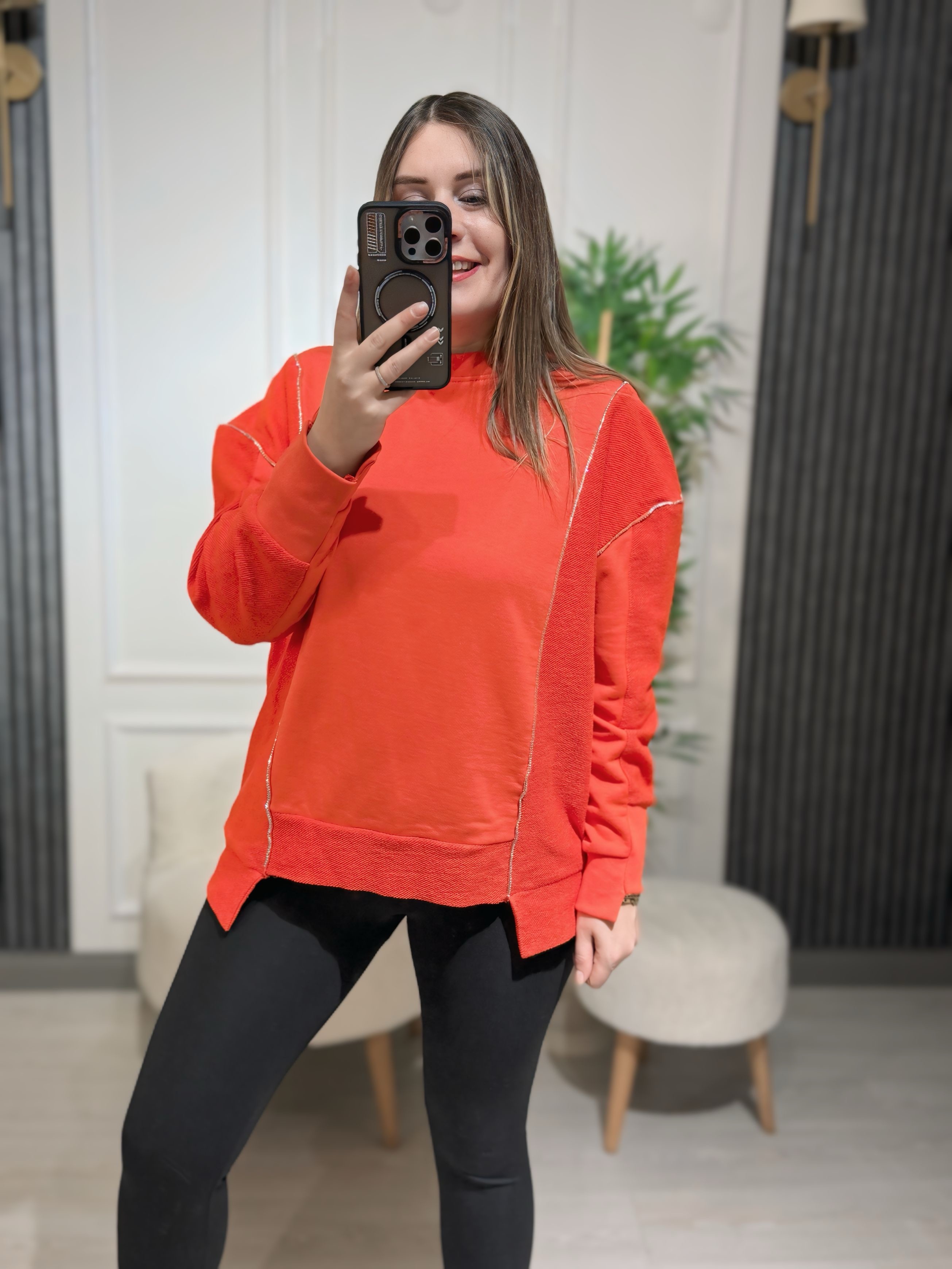 Taş Şerit Detaylı Tasarım Sweat 