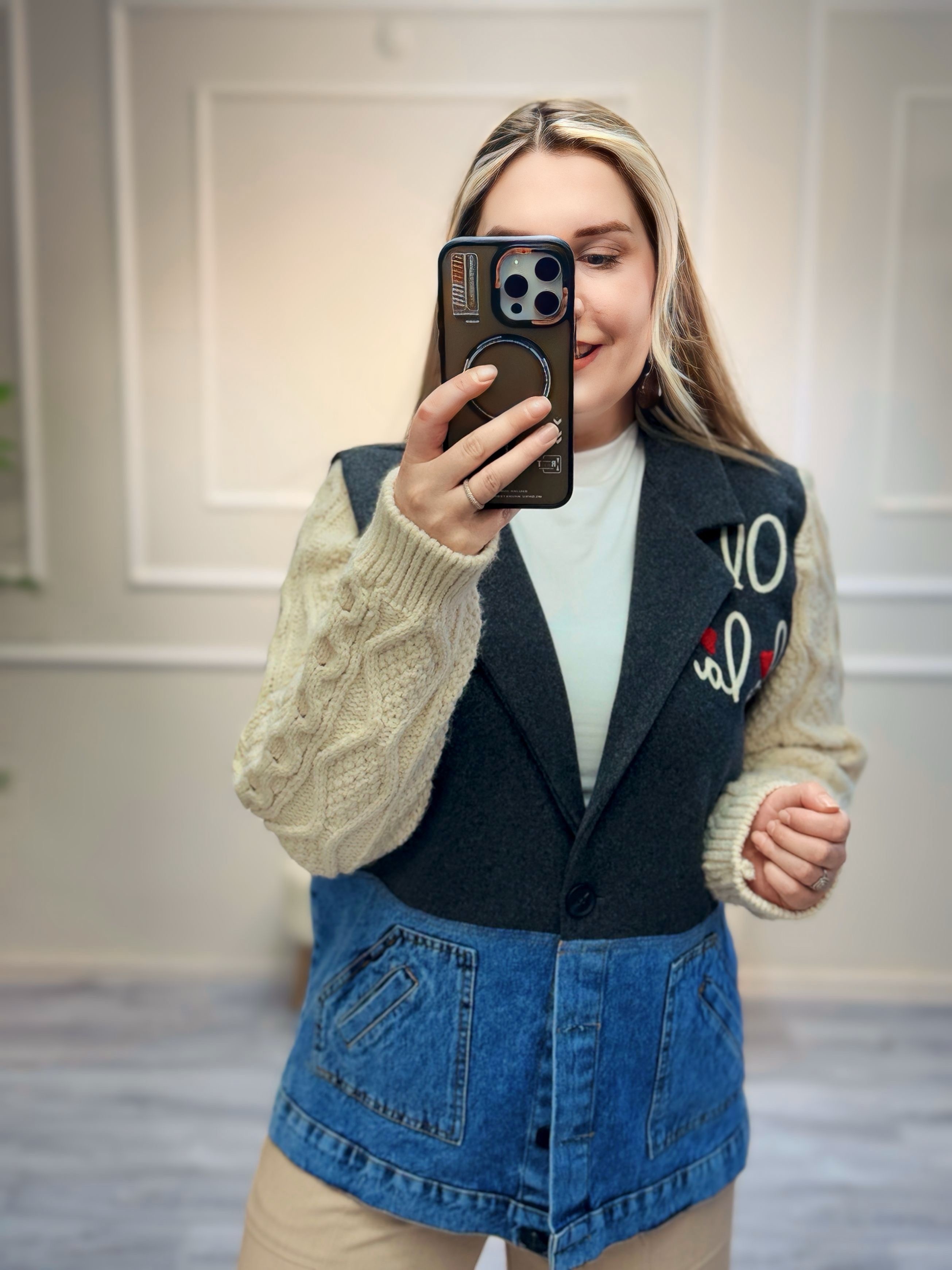 İthal Kollar Triko Detaylı İşlemeli Blazer Ceket