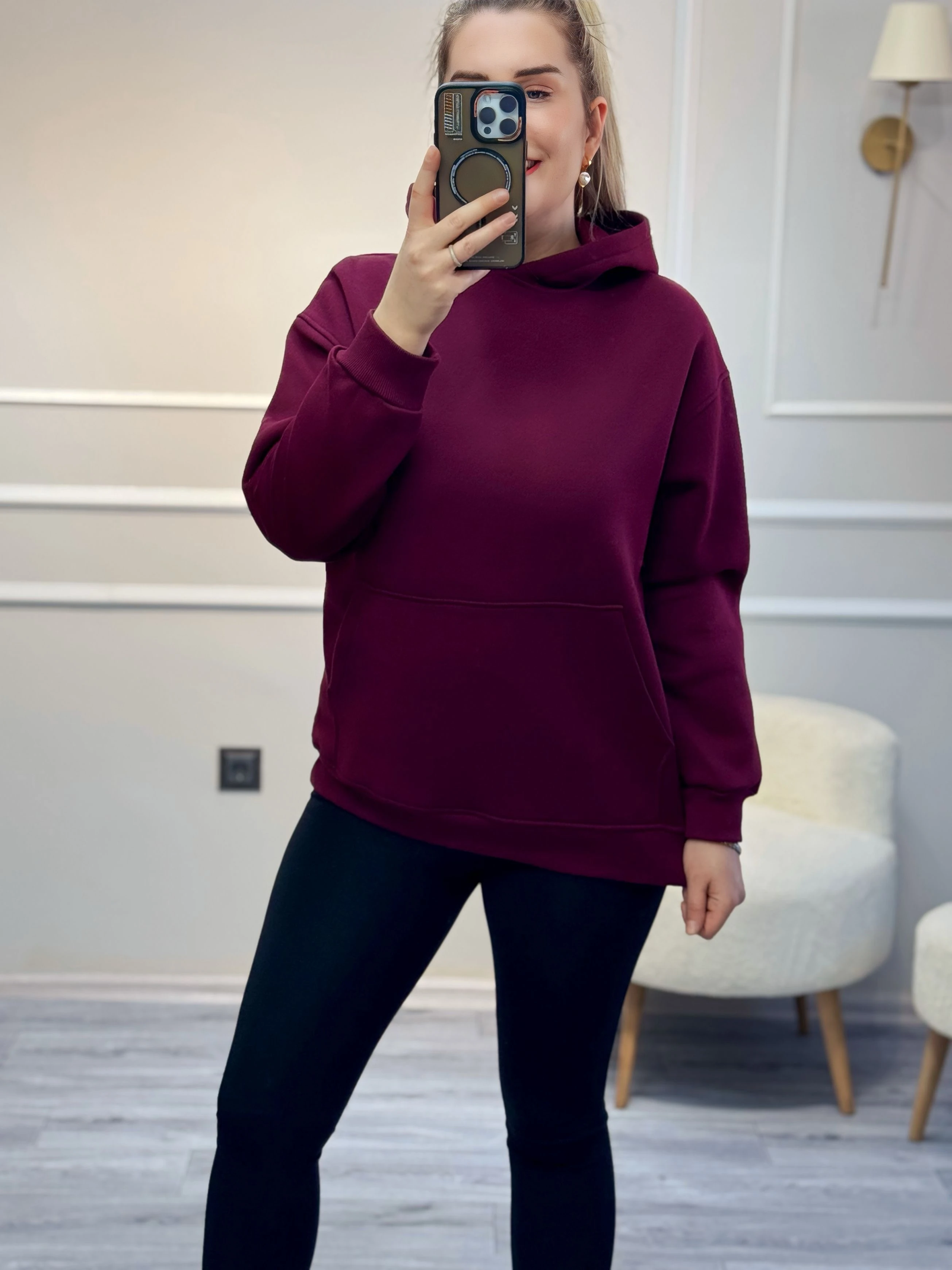 Tasarım Sırt Taşlı Kapüşonlu Sweat