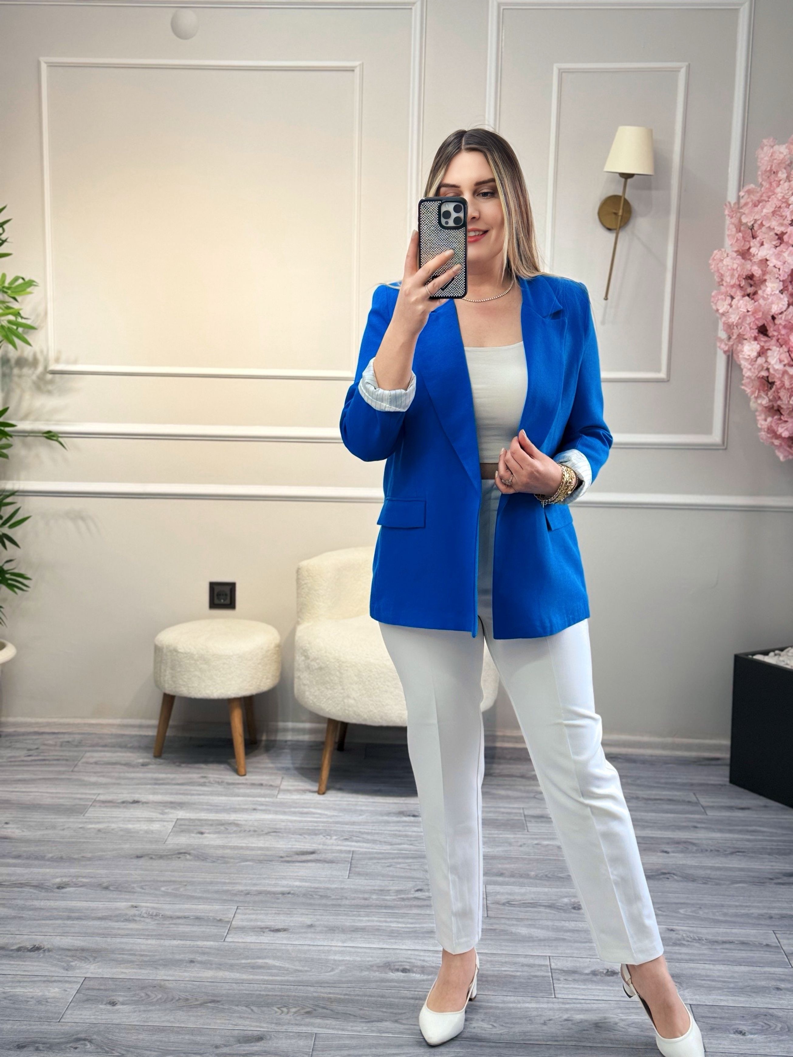 Saks Kolu Katlı Keten Ceket