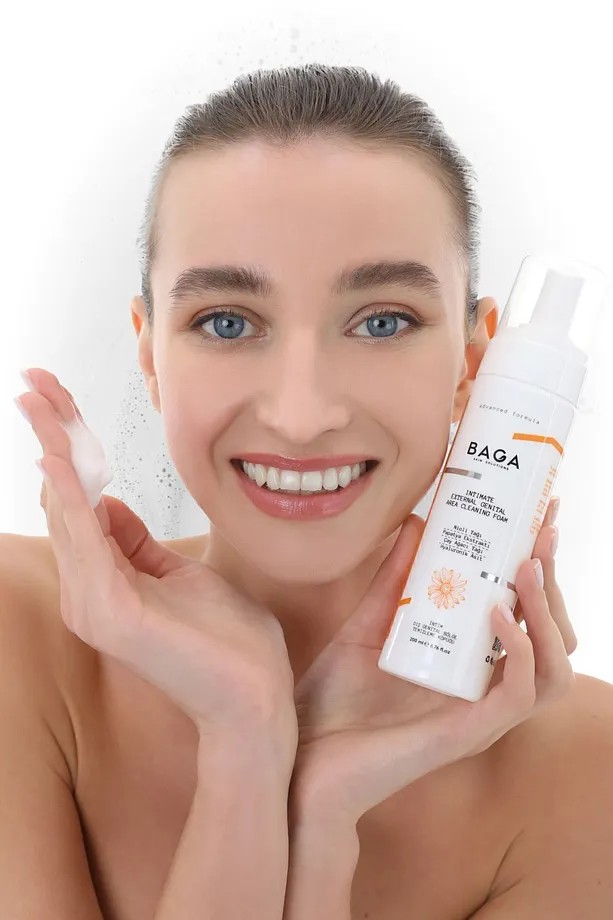BAGA Nioli Yağı Formüllü Genital Bölge Temizleme Koku Giderici Toparlayıcı Köpük 200 ML
