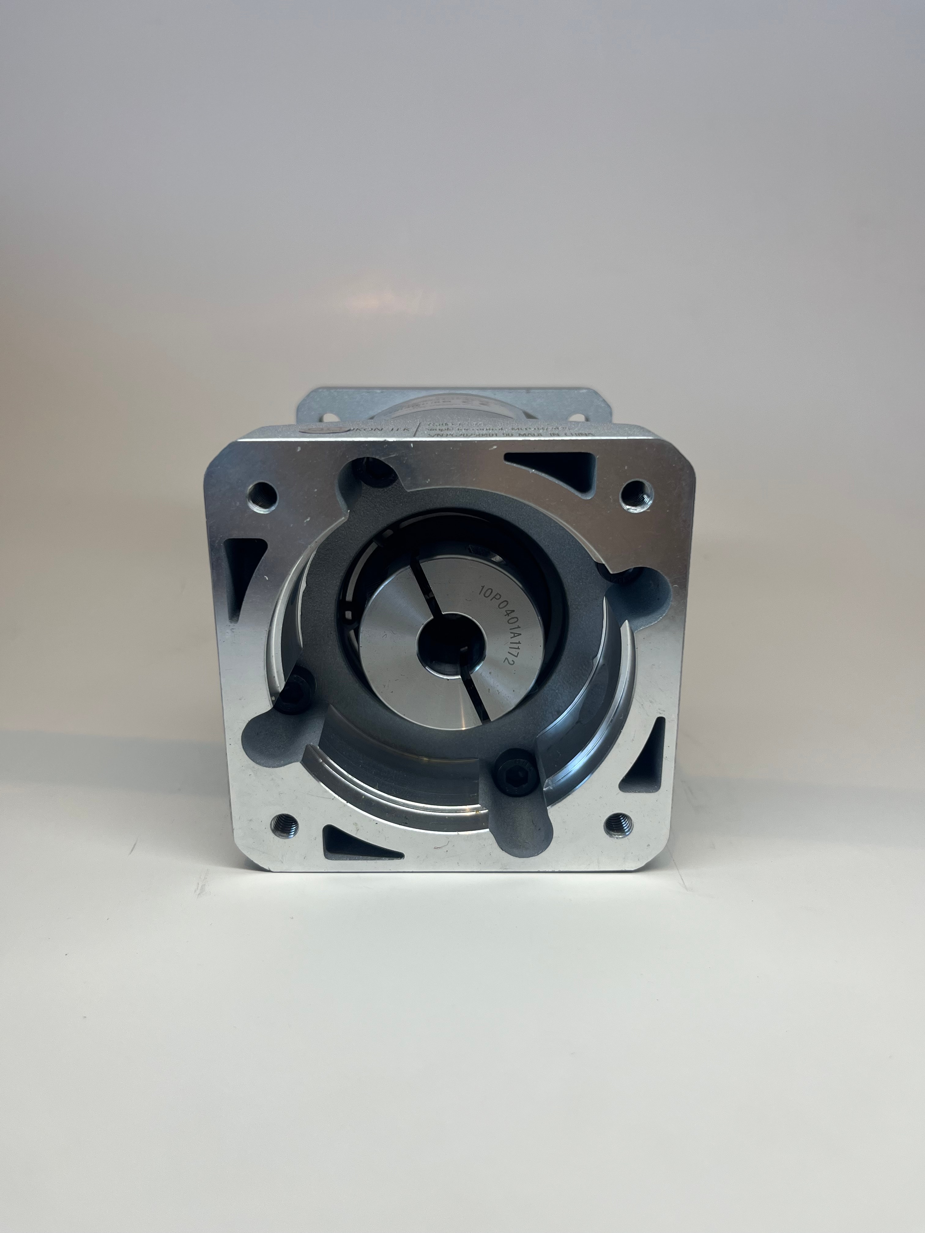 Nema34 86 Flanş Step Motor İçin 1:10 Çevrim Oranlı Planet Redüktör (PLF090-L1-10-S2-P2-14)