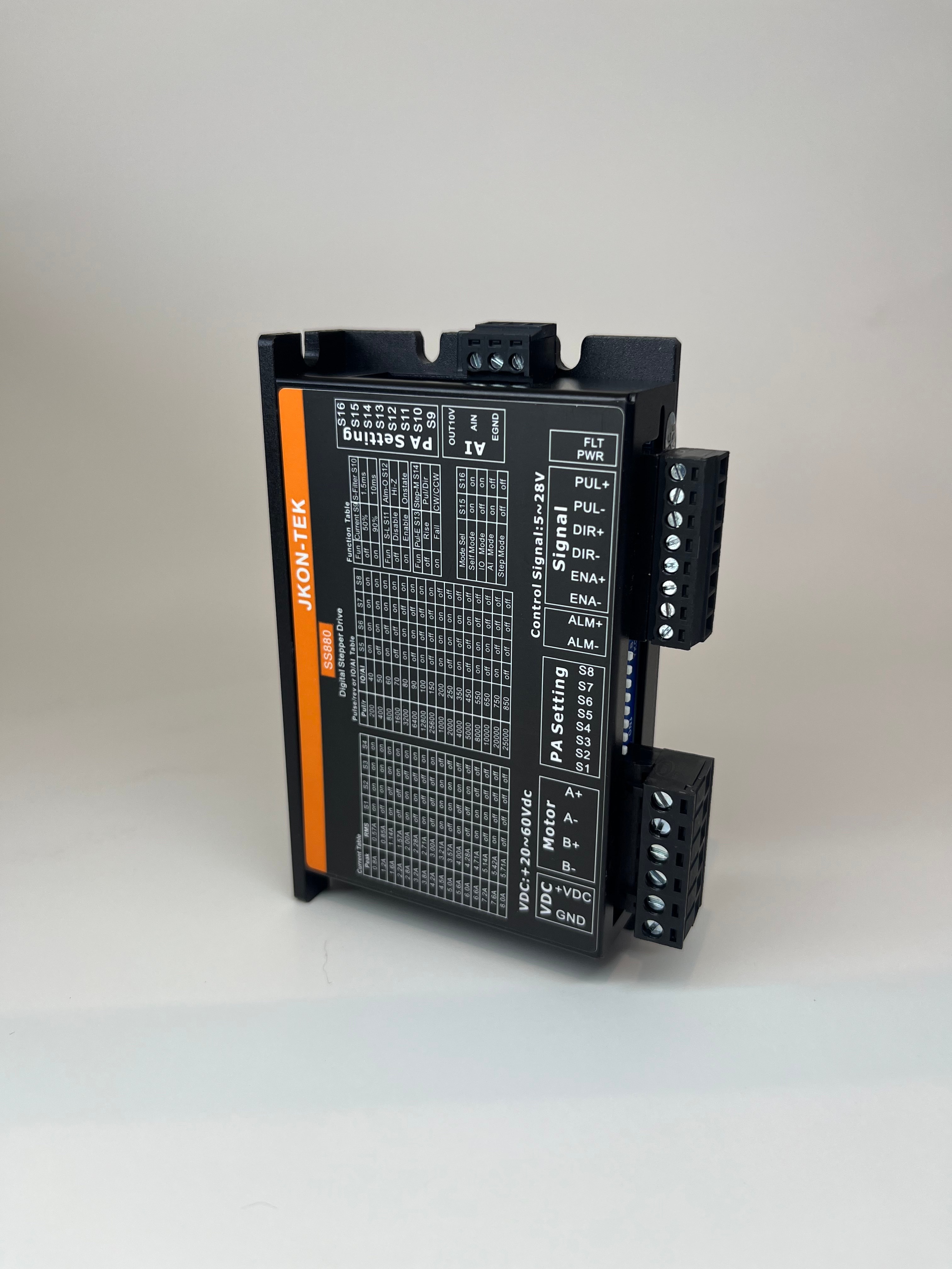 8A Step Motor Sürücü 0-10V Analog girişli/Alarm Çıkışlı (SS880)