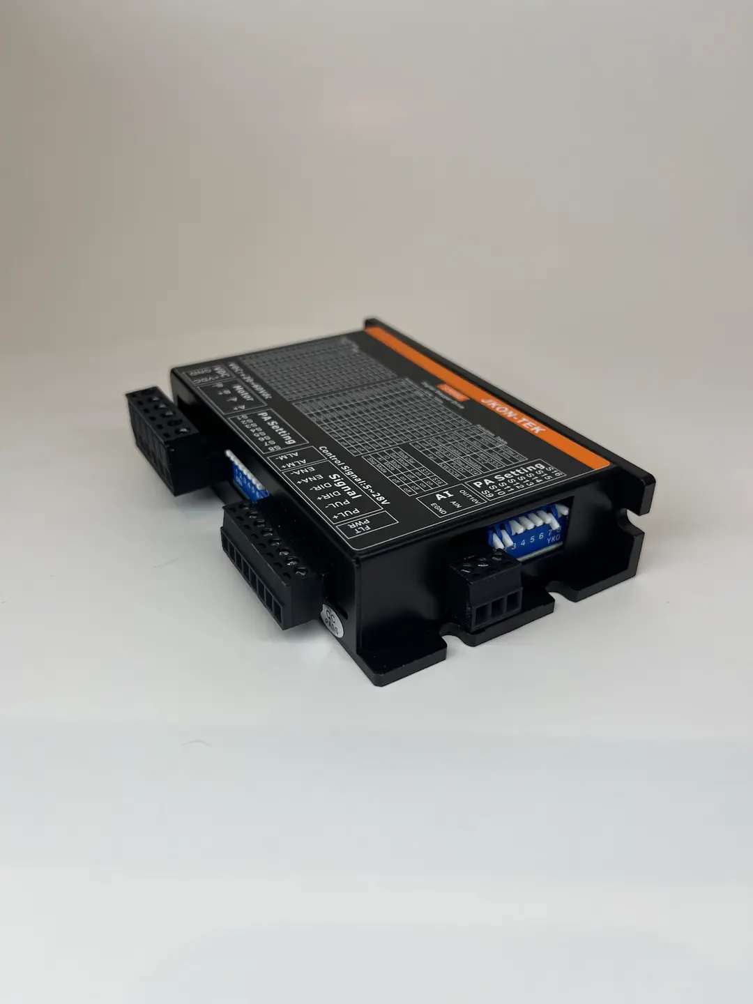 8A Step Sürücü 0-10V Analog girişli/Alarm Çıkışlı (SS880)