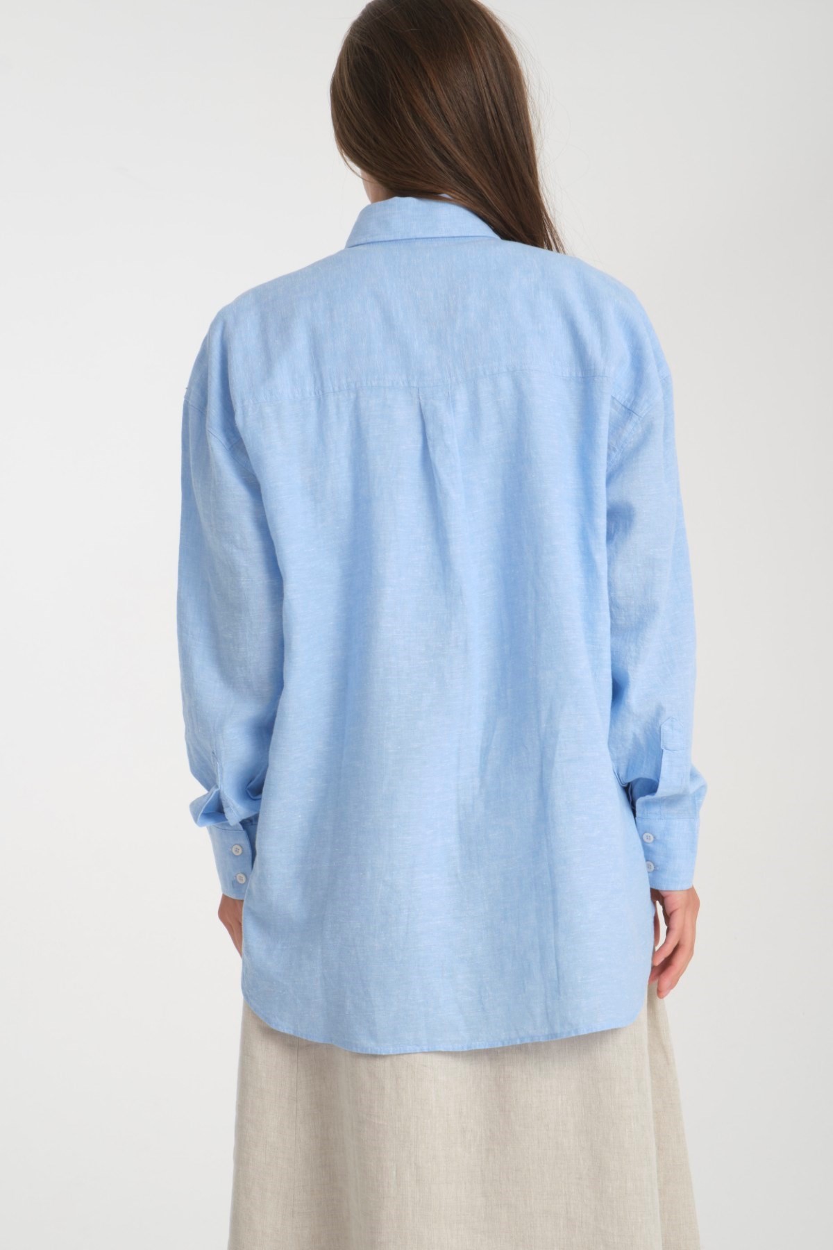 Doğal Dokulu Oversize Kadın Gömlek – %50 Keten %50 Pamuk, Uzun Kollu, Konforlu Stil 2002 - BUZ MAVİ