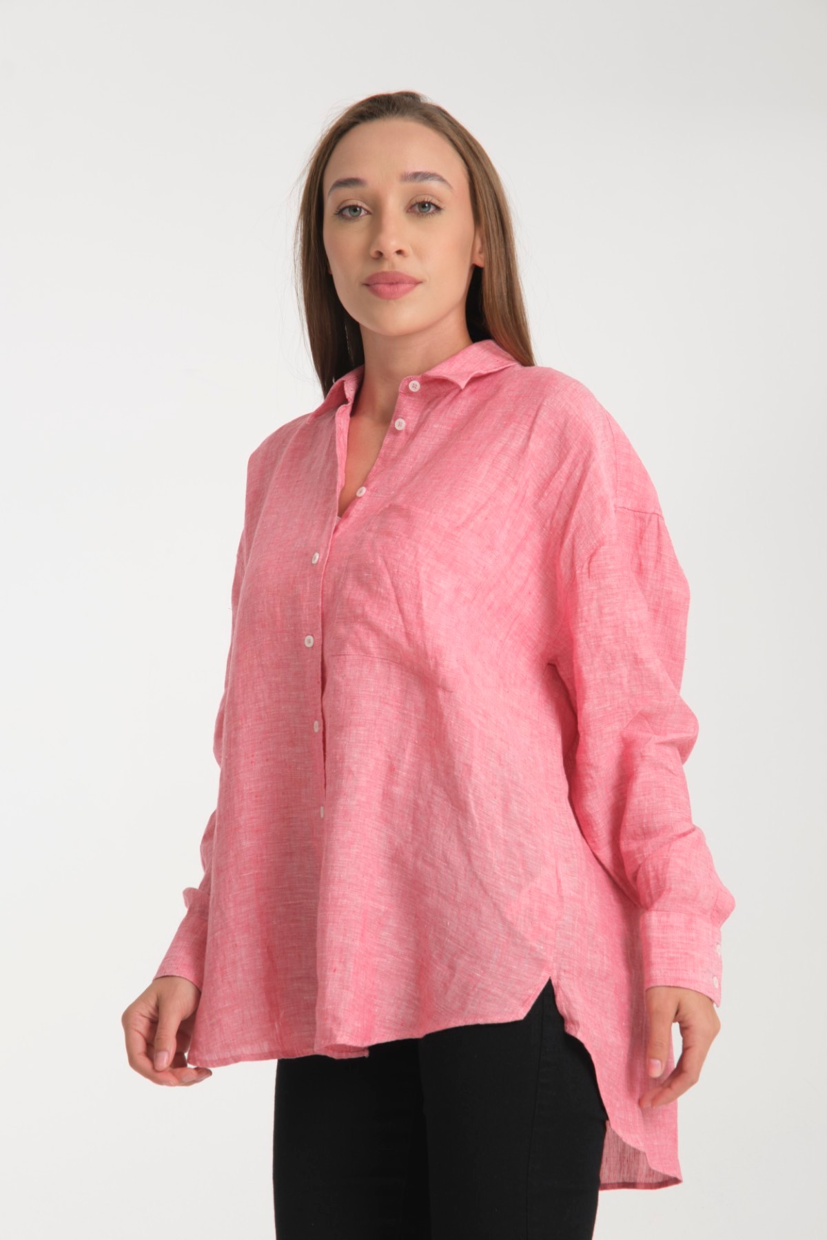 Kadın %100 Keten Oversize Rahat Kesim Uzun Kollu Gömlek – Doğal, Nefes Alabilir, Şık Tasarım 2001 - PEMBE