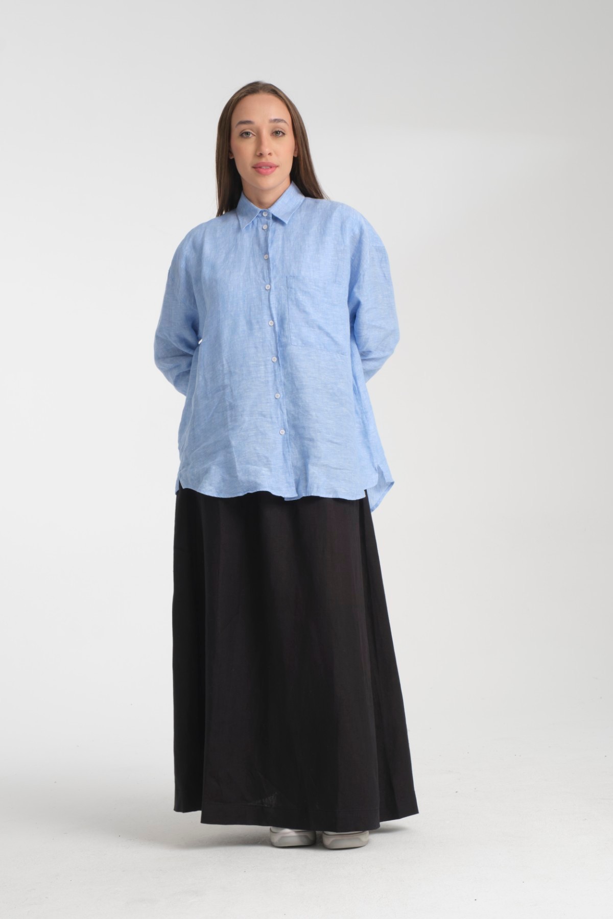 Kadın %100 Keten Oversize Rahat Kesim Uzun Kollu Gömlek – Doğal, Nefes Alabilir, Şık Tasarım 2001 - MAVİ