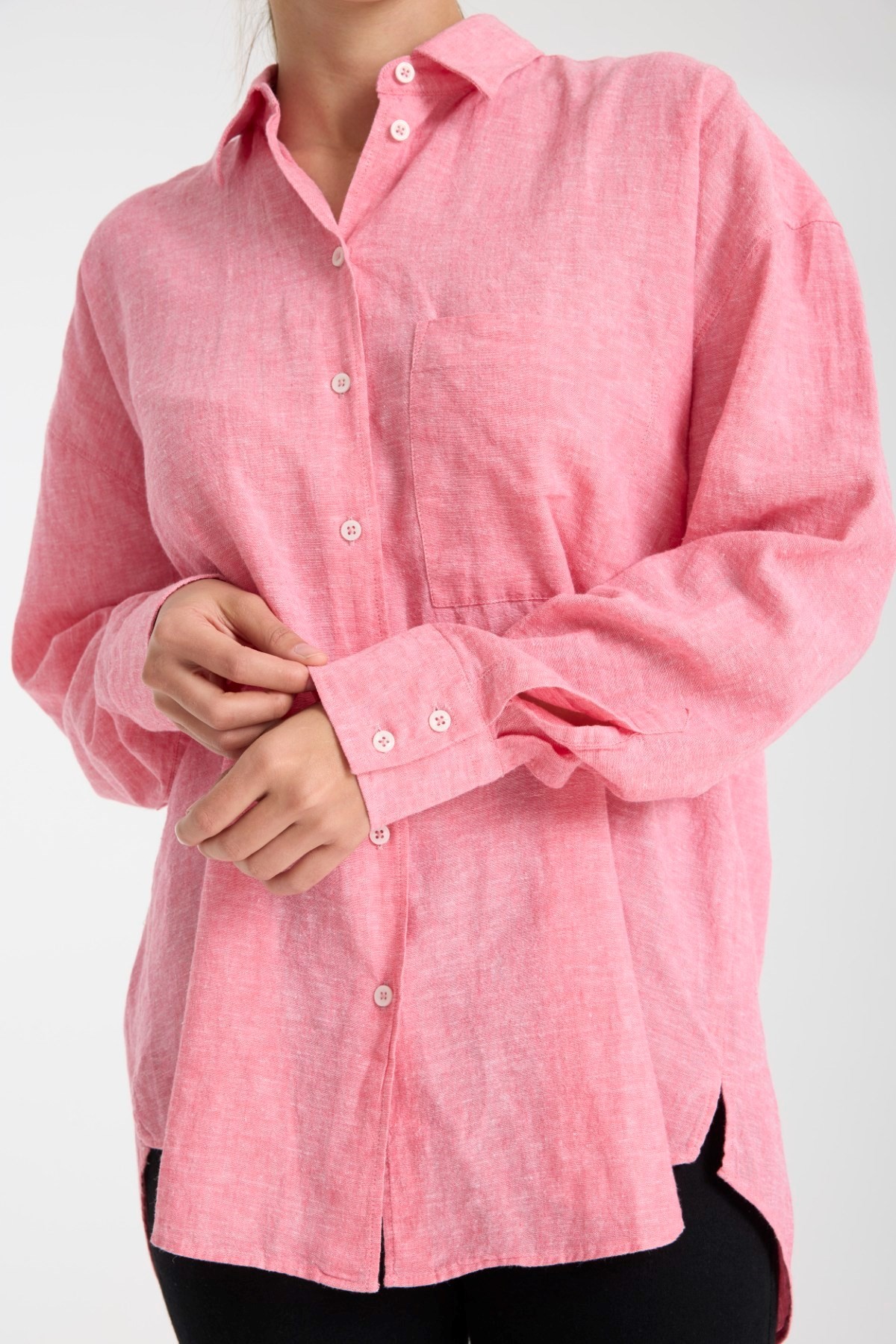 Doğal Dokulu Oversize Kadın Gömlek – %50 Keten %50 Pamuk, Uzun Kollu, Konforlu Stil 2002 - PEMBE