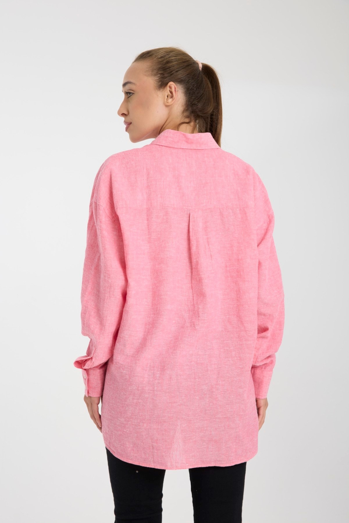 Doğal Dokulu Oversize Kadın Gömlek – %50 Keten %50 Pamuk, Uzun Kollu, Konforlu Stil 2002 - PEMBE