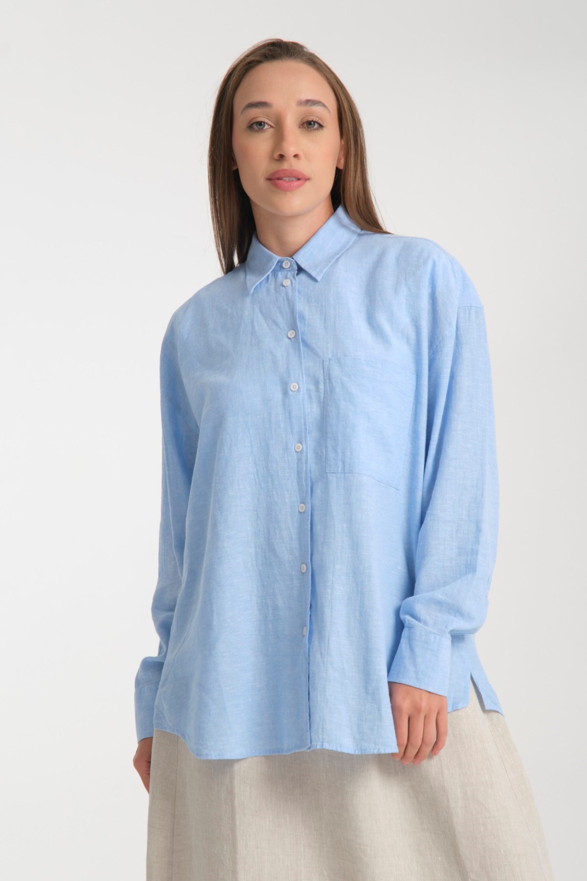 Doğal Dokulu Oversize Kadın Gömlek – %50 Keten %50 Pamuk, Uzun Kollu, Konforlu Stil 2002 - BUZ MAVİ