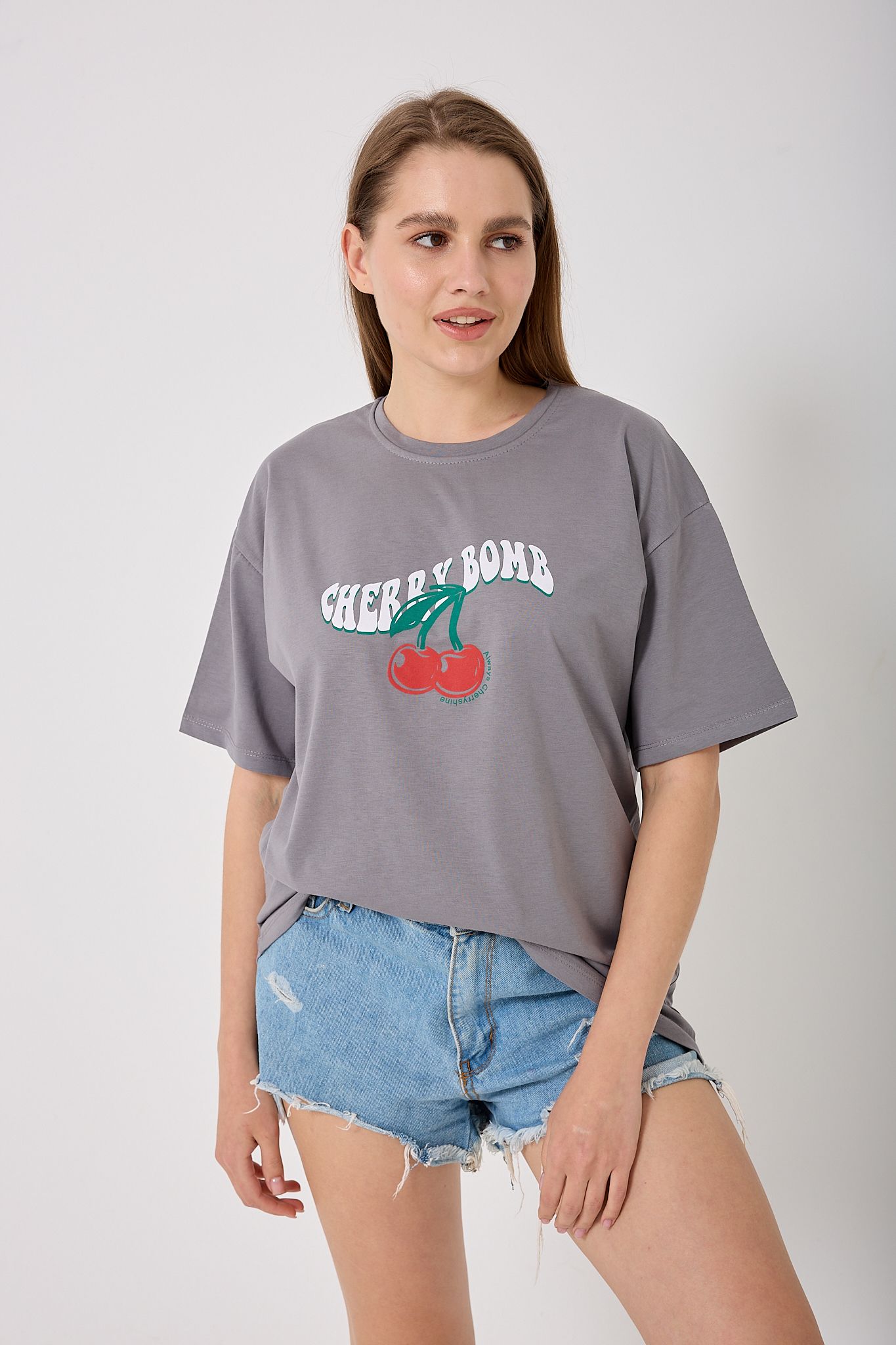  4616 - Oversize CHERRY BOMB Yazı Baskılı T-Shirt