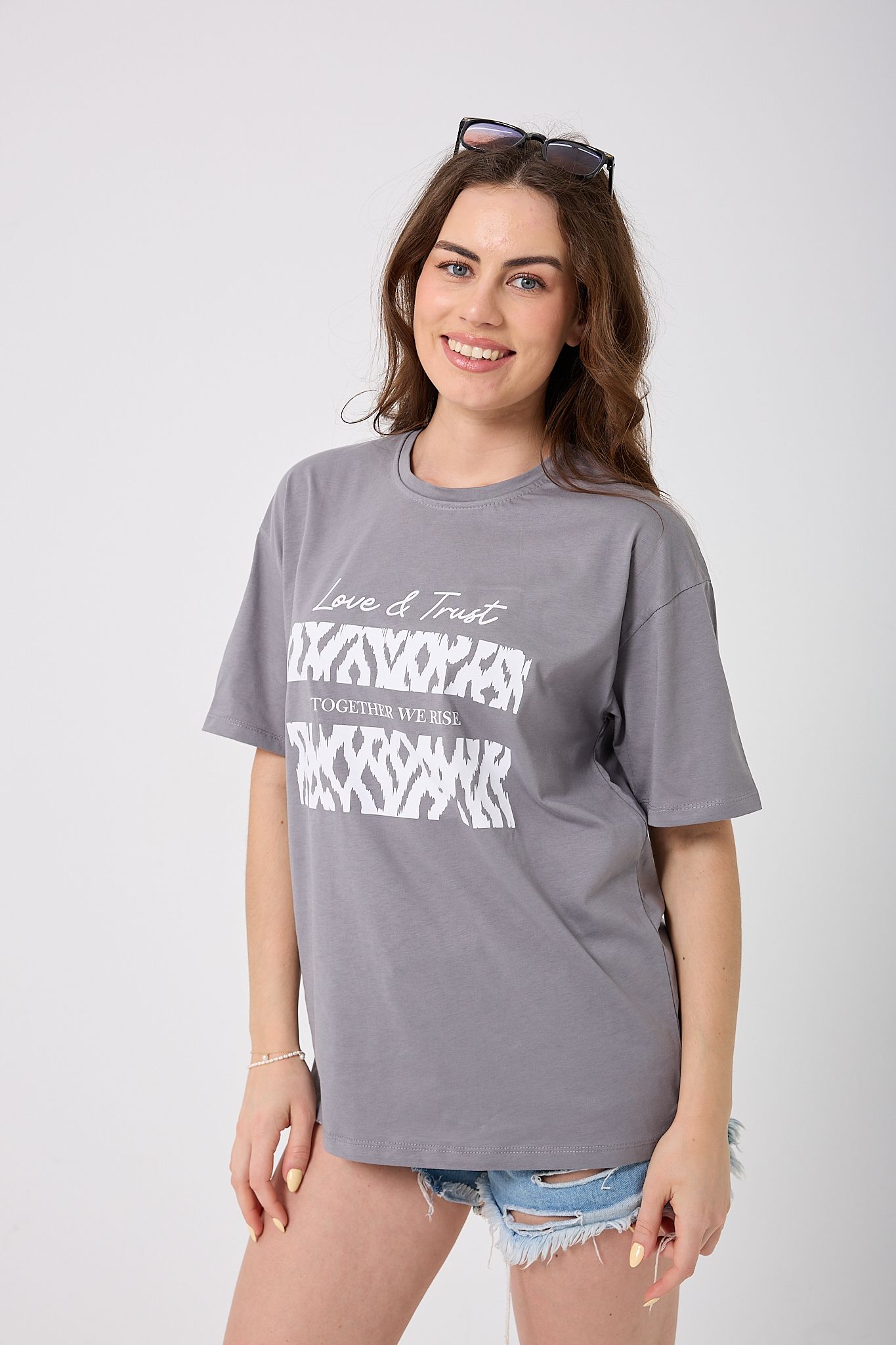4622 - Oversize Love&Trust Yazı Baskılı T-Shirt