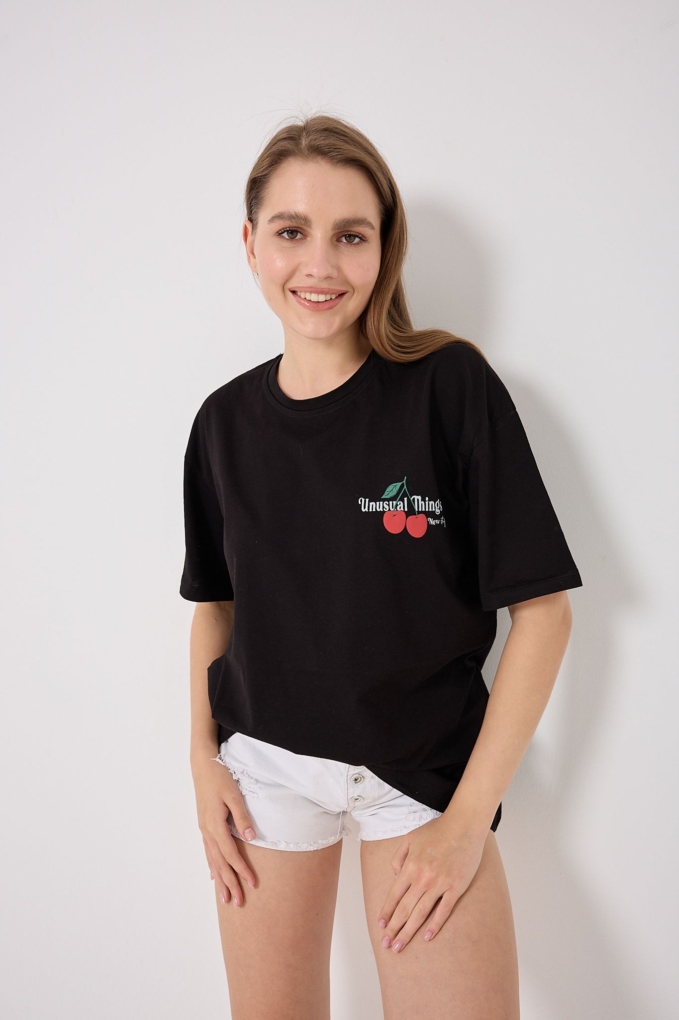4611 - Oversize Kiraz Baskılı T-Shirt