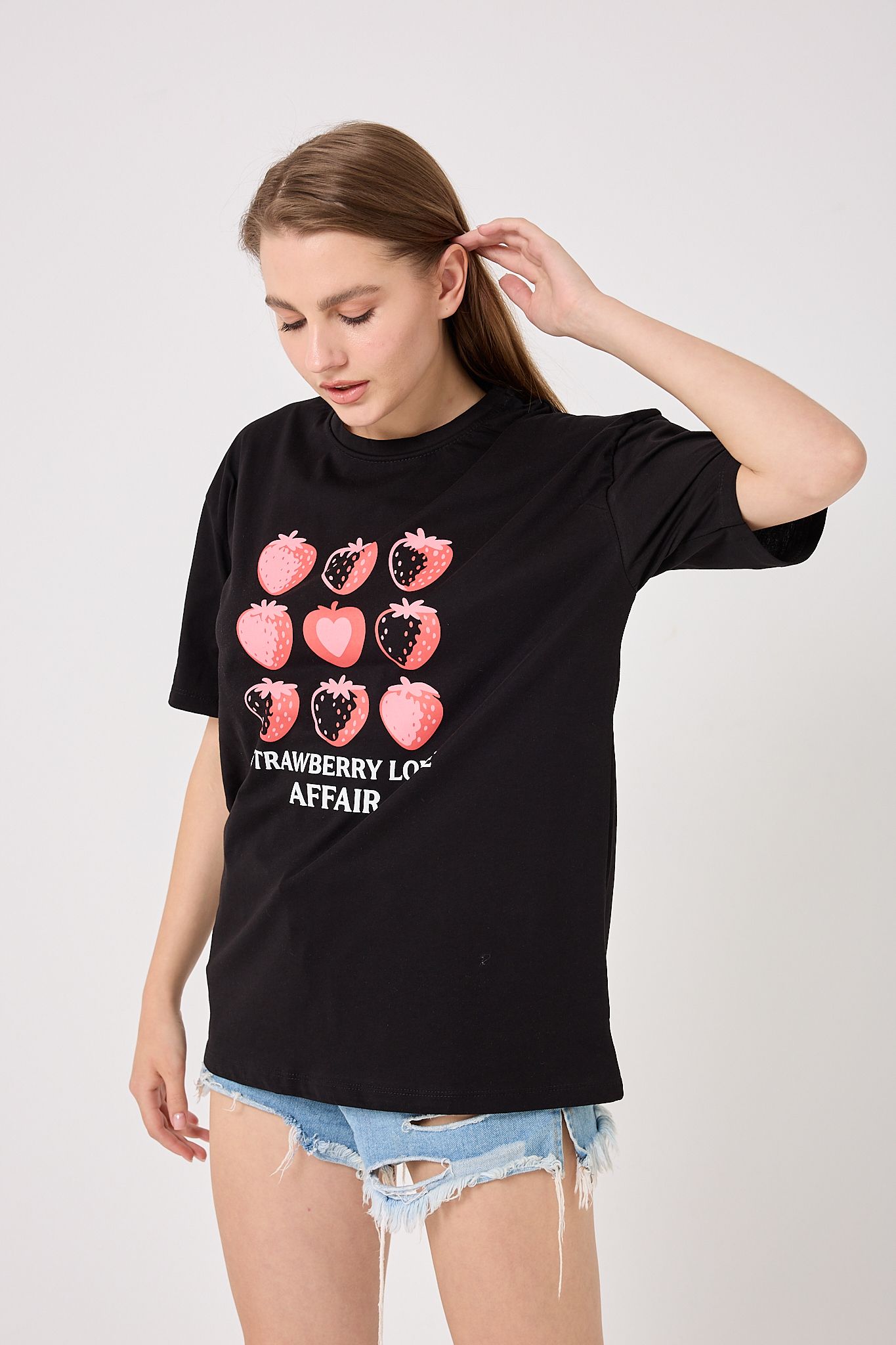  4612 - Oversize Çilek Baskılı T-Shirt