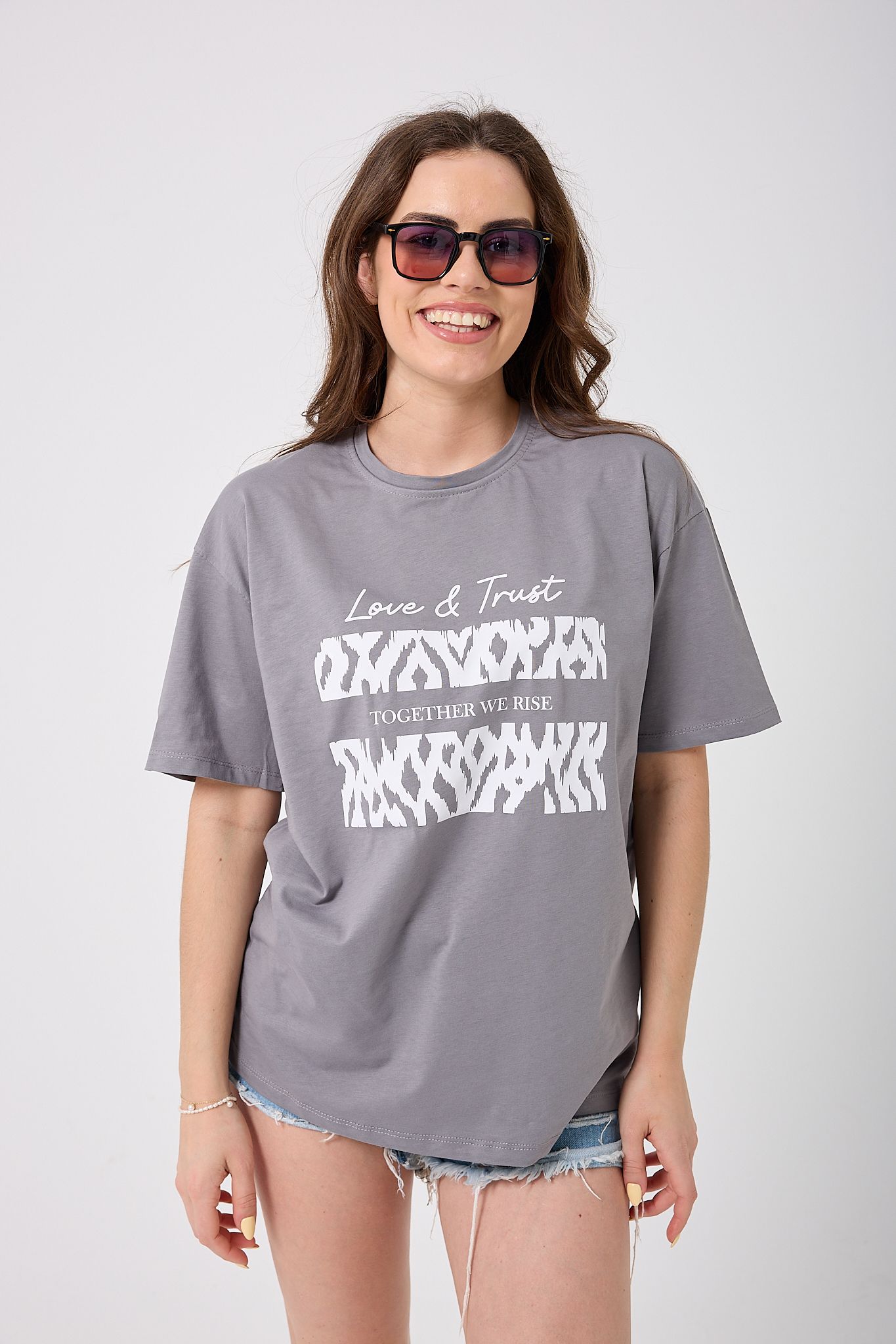 4622 - Oversize Love&Trust Yazı Baskılı T-Shirt