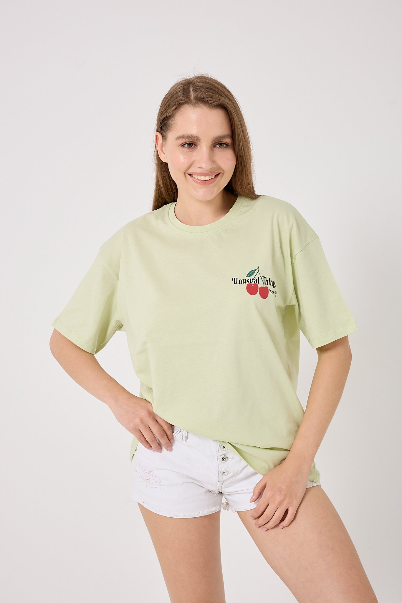 4611 - Oversize Kiraz Baskılı T-Shirt - Fıstık Yeşili