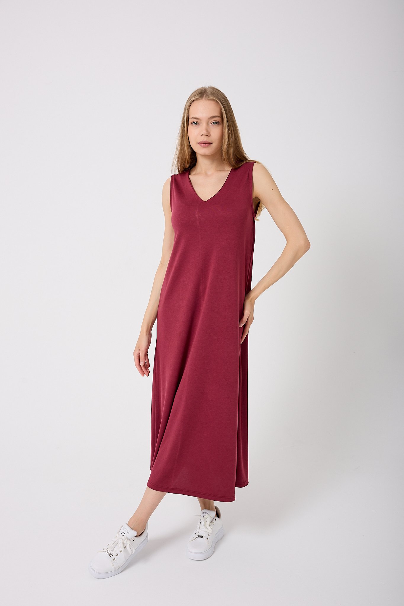 1427-V Yaka Kolsuz Elbise - Bordo