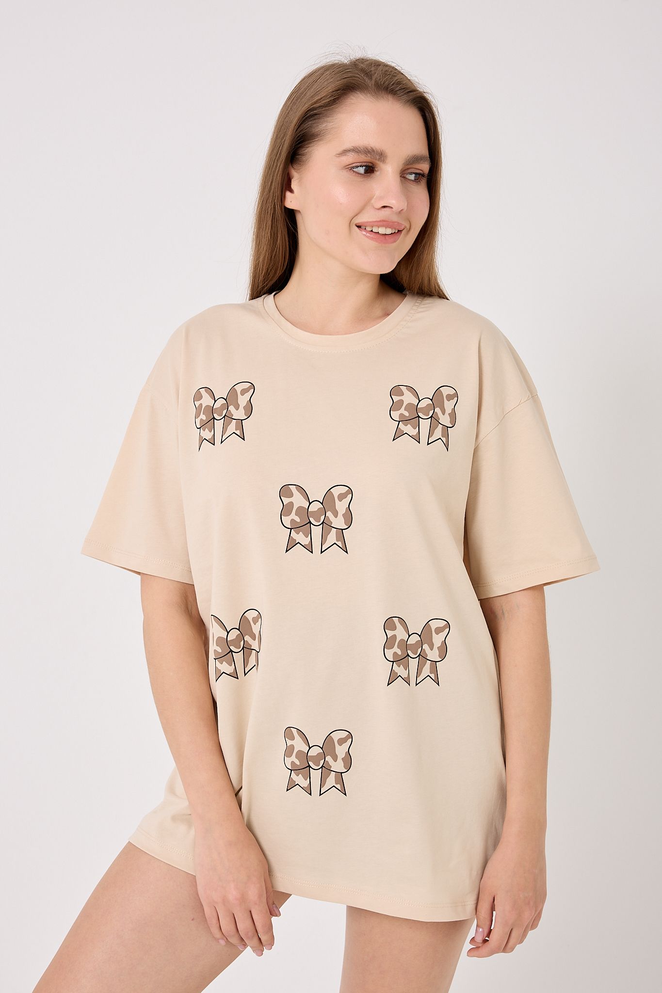 4610-Oversize Fiyonk Baskılı T-Shirt - Bej