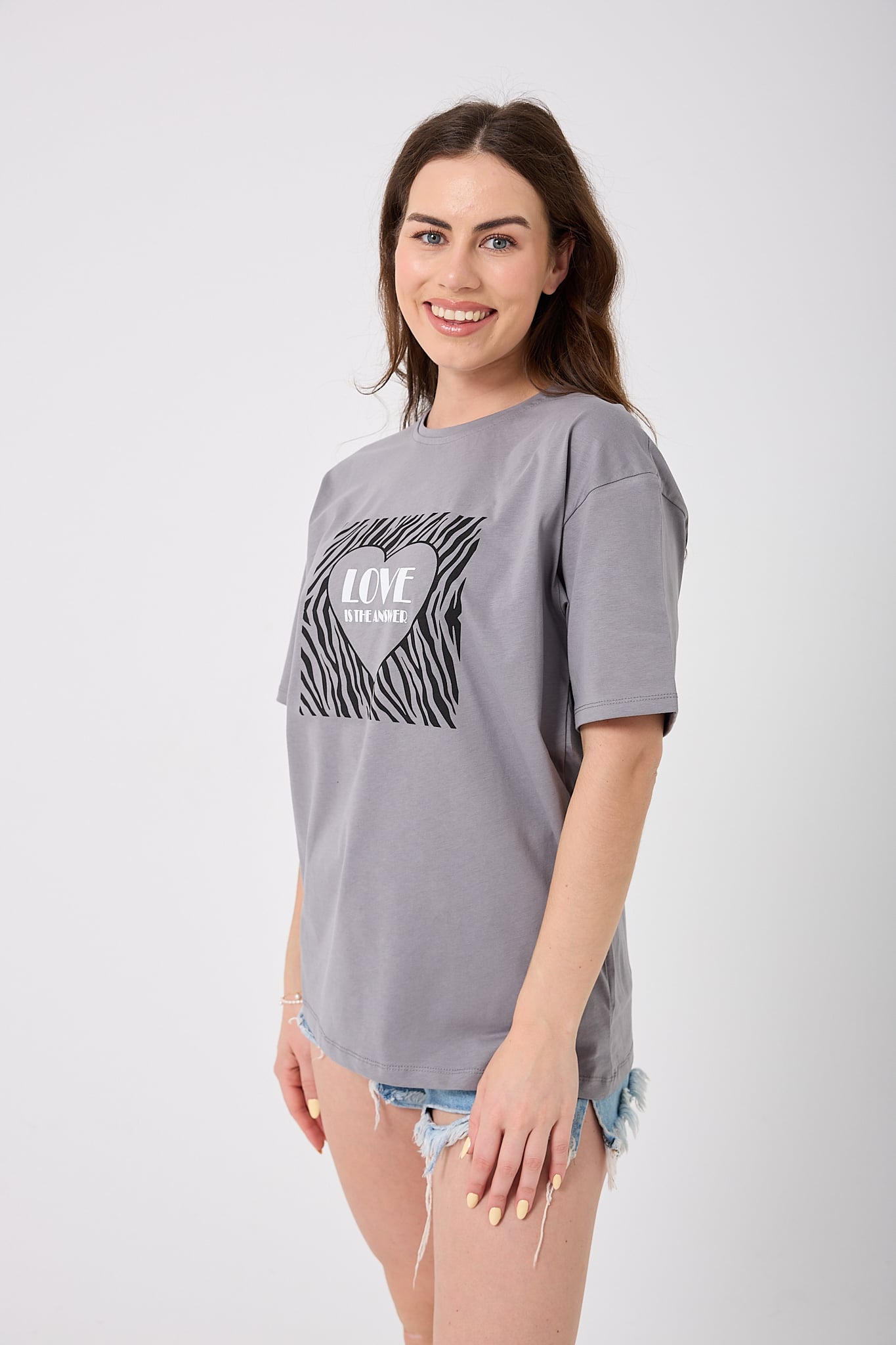 4619 - Oversize LOVE IS THE ANSWER Yazı Baskılı T-Shirt