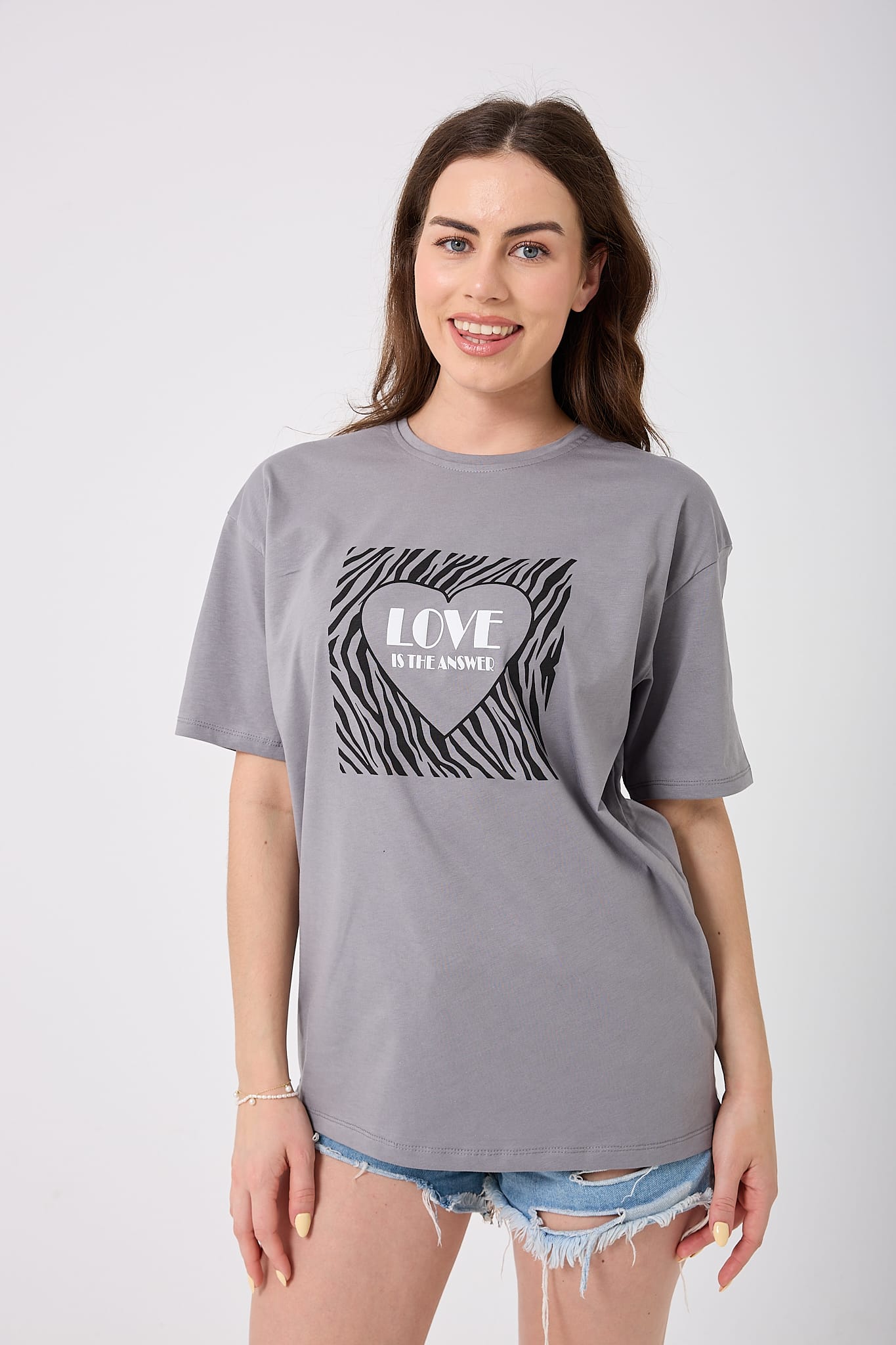 4619 - Oversize LOVE IS THE ANSWER Yazı Baskılı T-Shirt