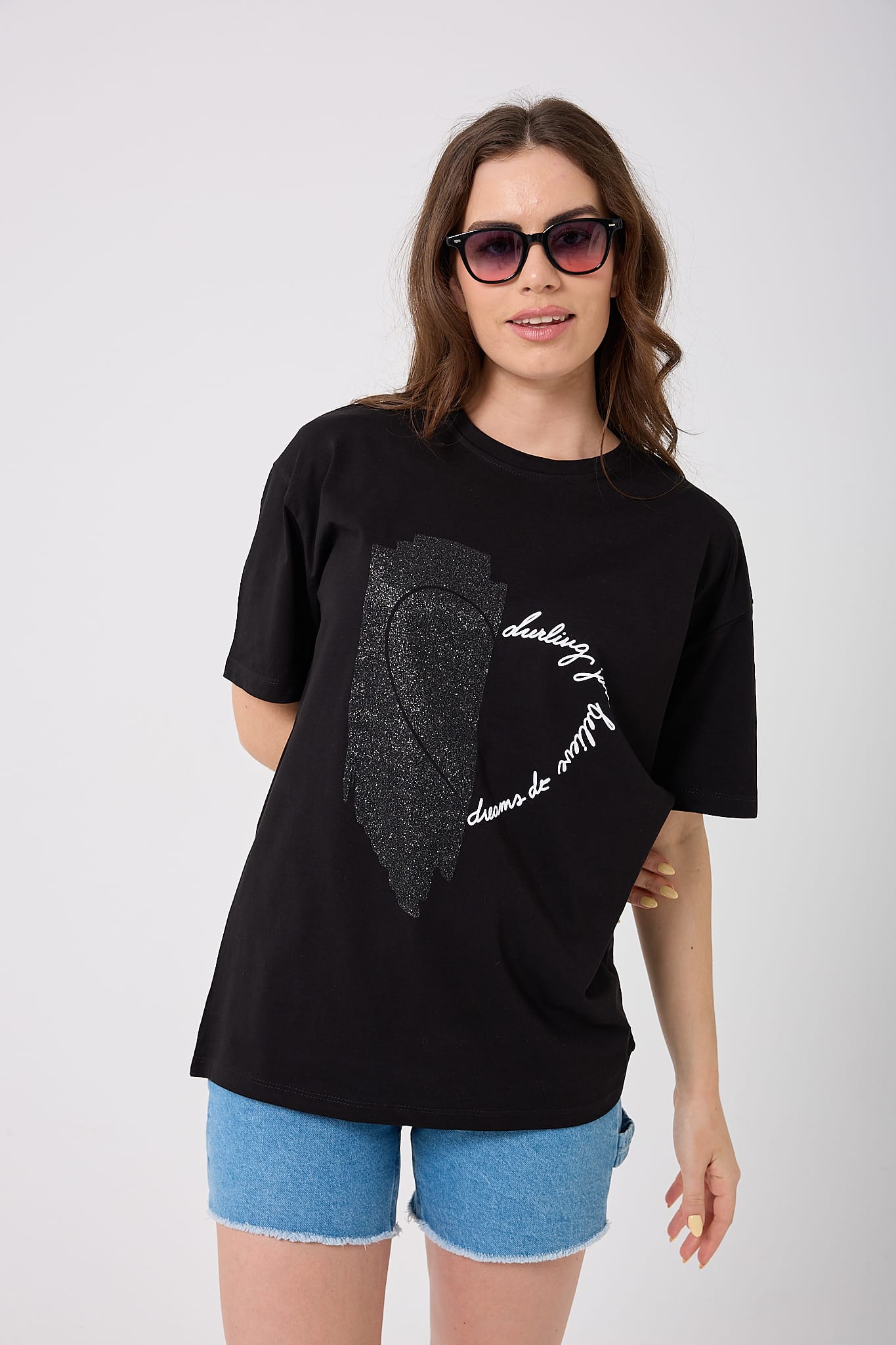 4625 - Oversize Simli Yarım Kalp Baskılı T-Shirt