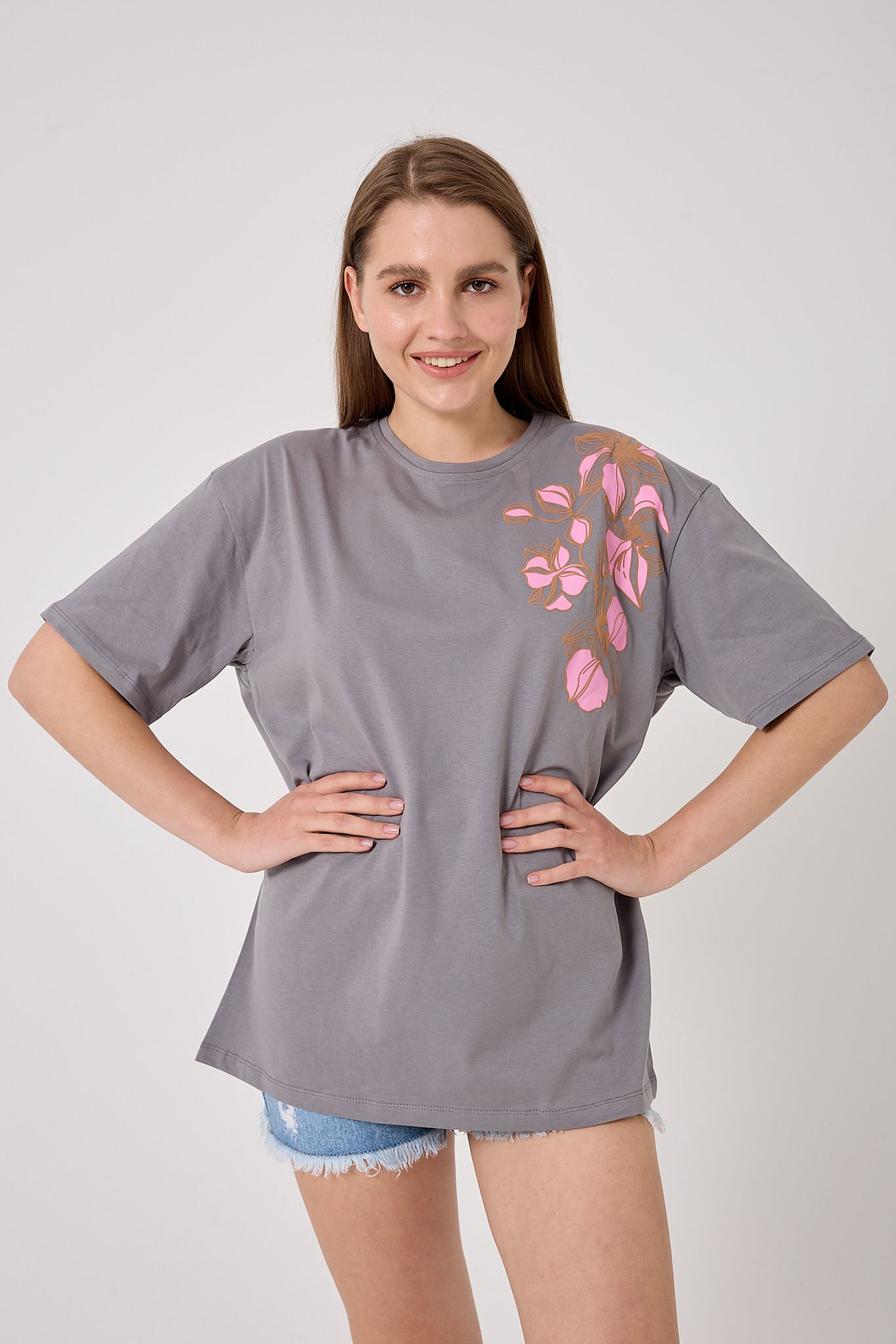 4626 - Oversize Omuz Çiçek Baskılı T-Shirt