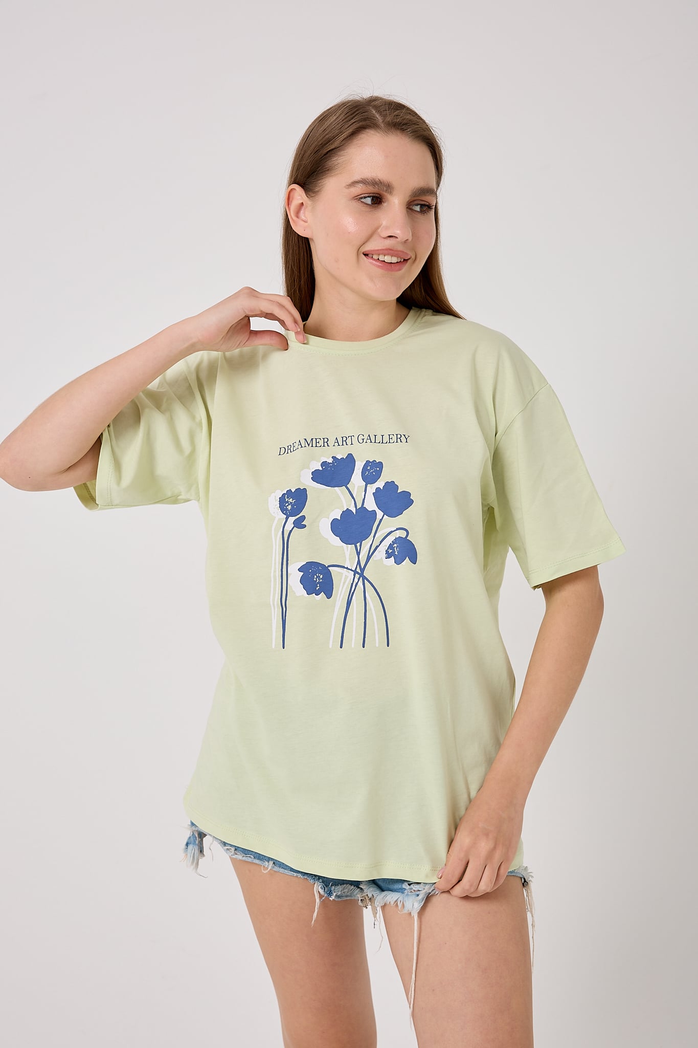 4614-Oversize DREAMER ART GALLERY Yazı Baskılı T-Shirt