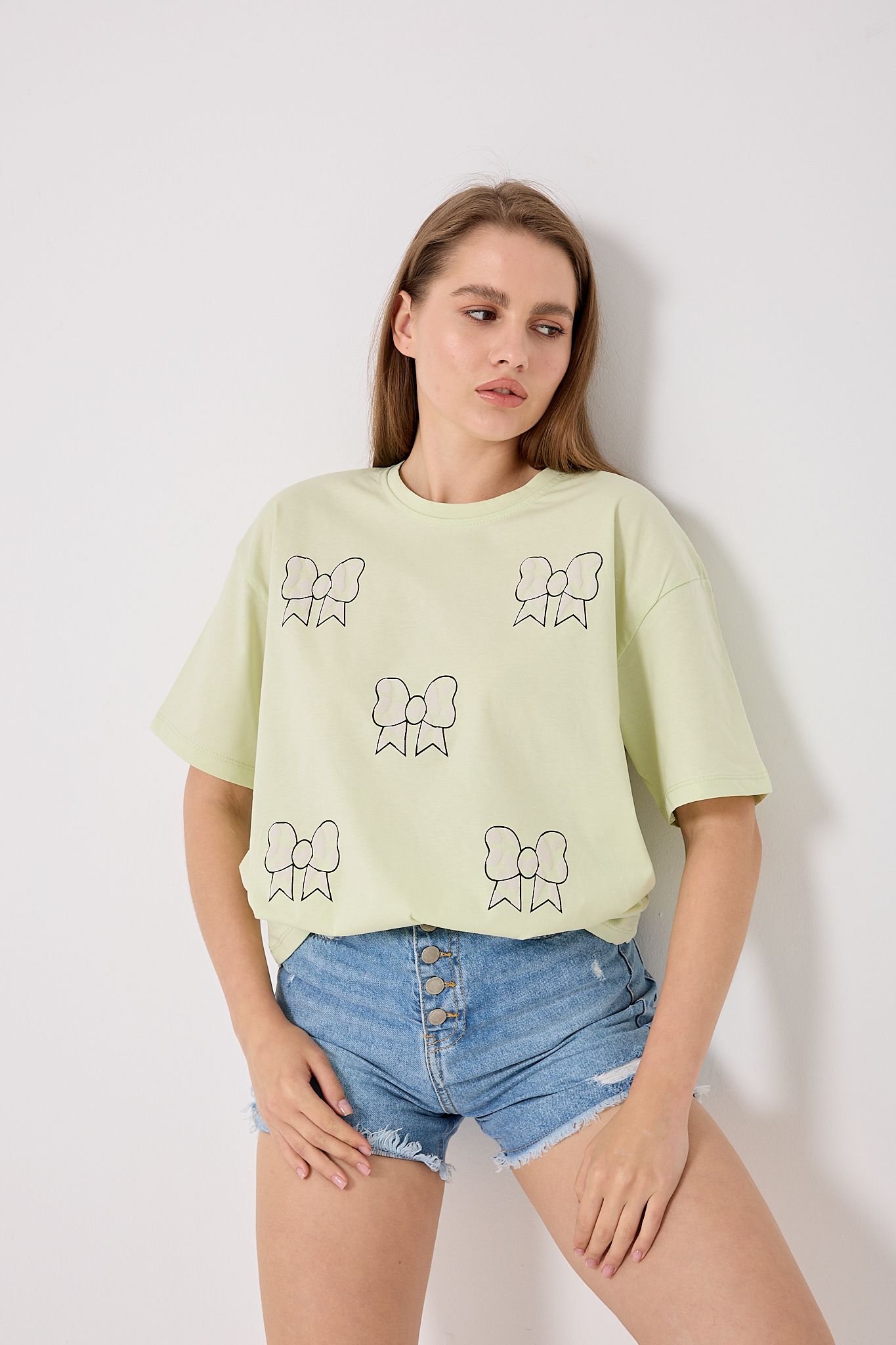 4610-Oversize Fiyonk Baskılı T-Shirt - Fıstık Yeşili