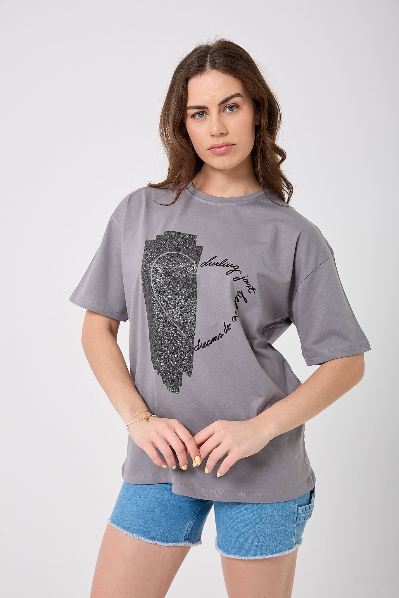 4625 - Oversize Simli Yarım Kalp Baskılı T-Shirt
