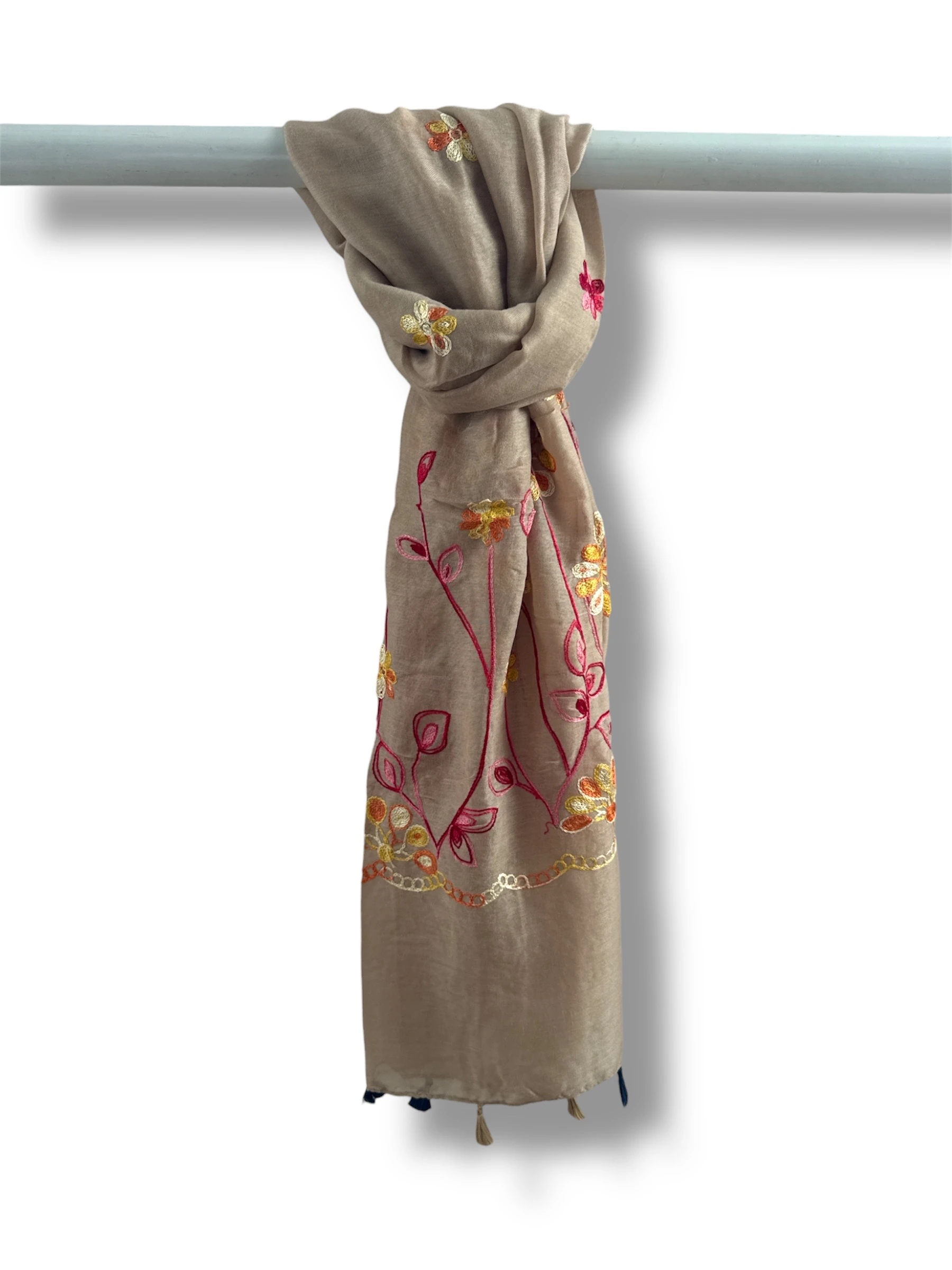 İşlemeli Pamuk Şal