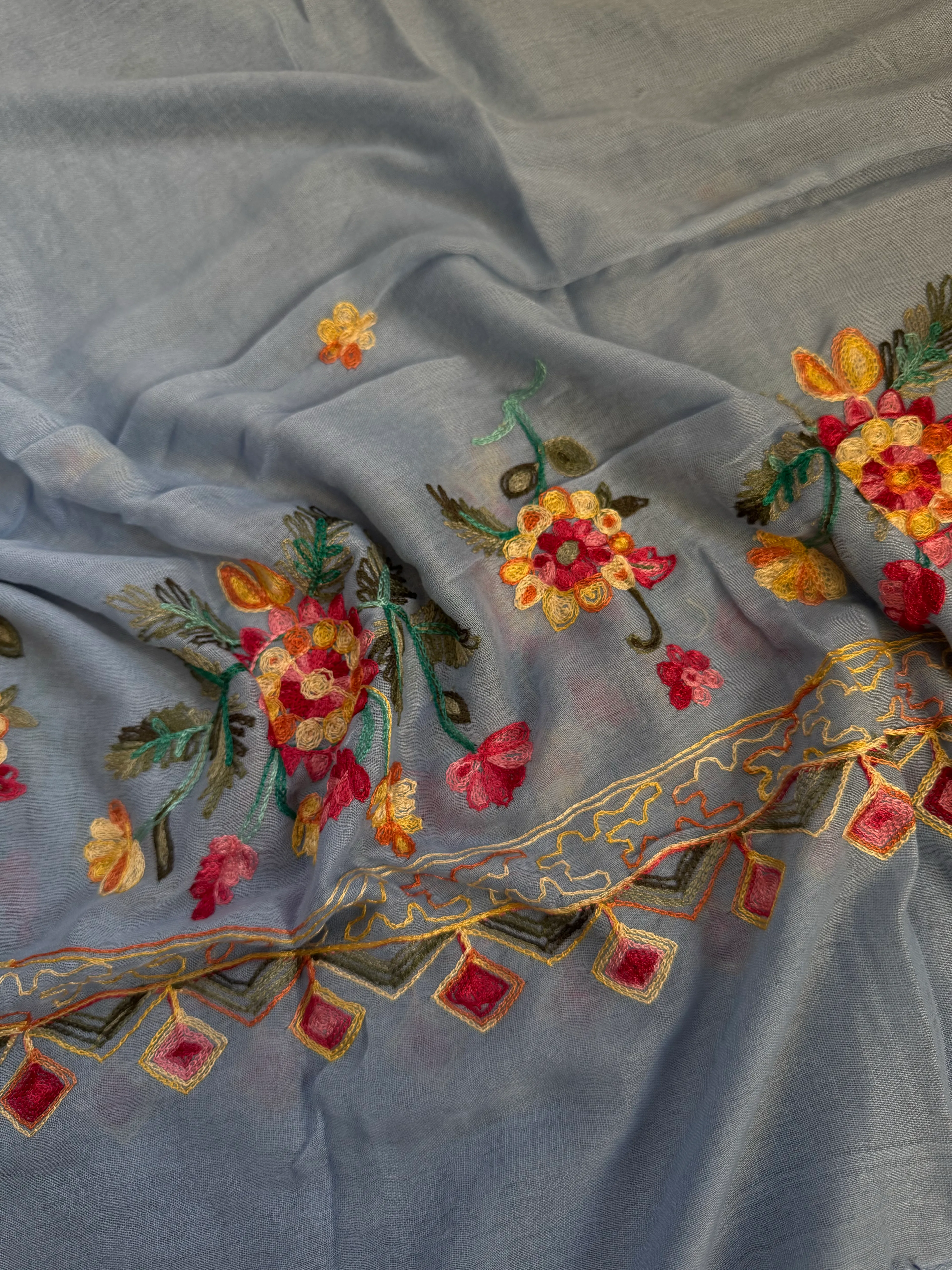 İşlemeli Pamuk Şal