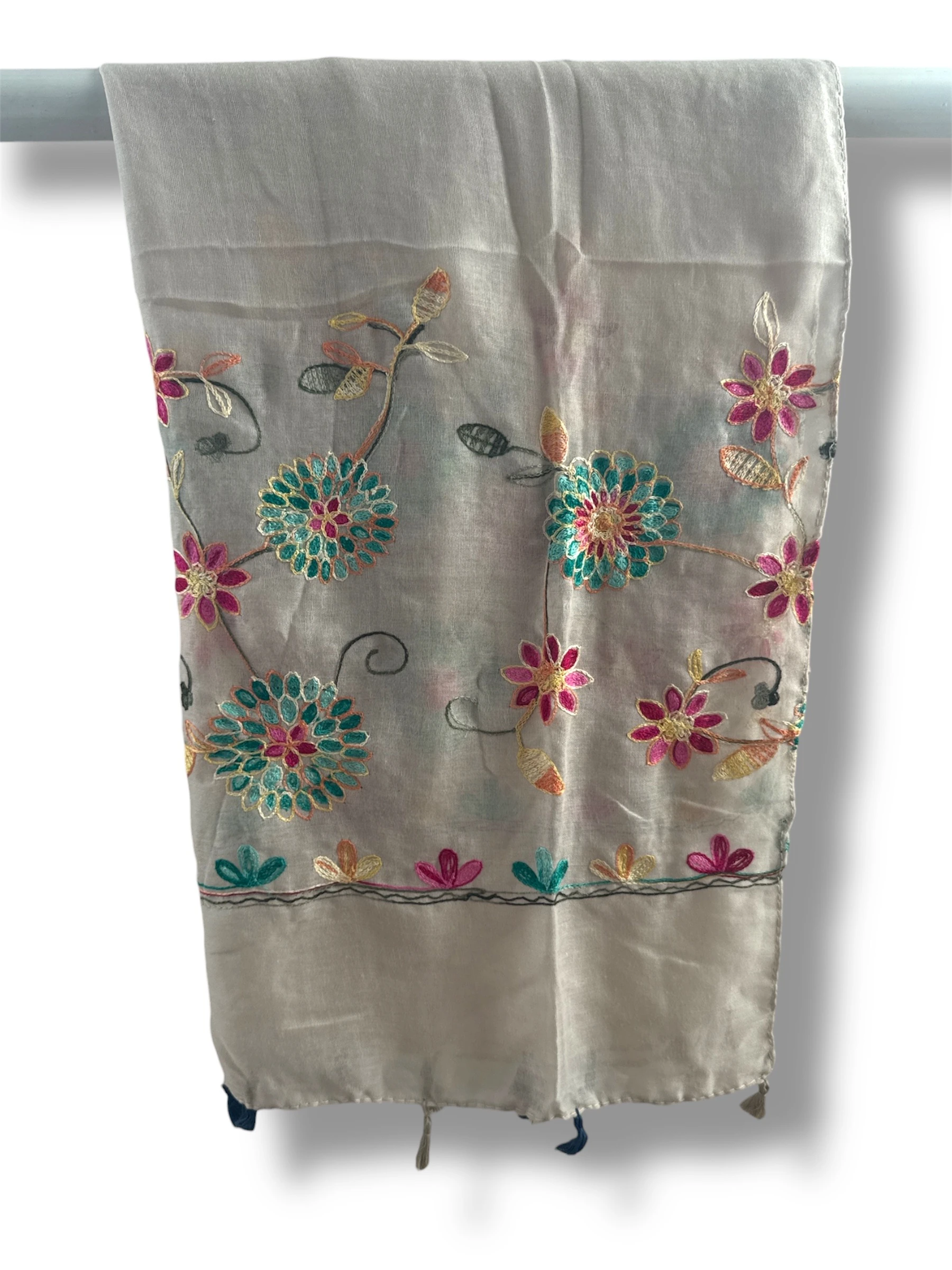 İşlemeli Pamuk Şal