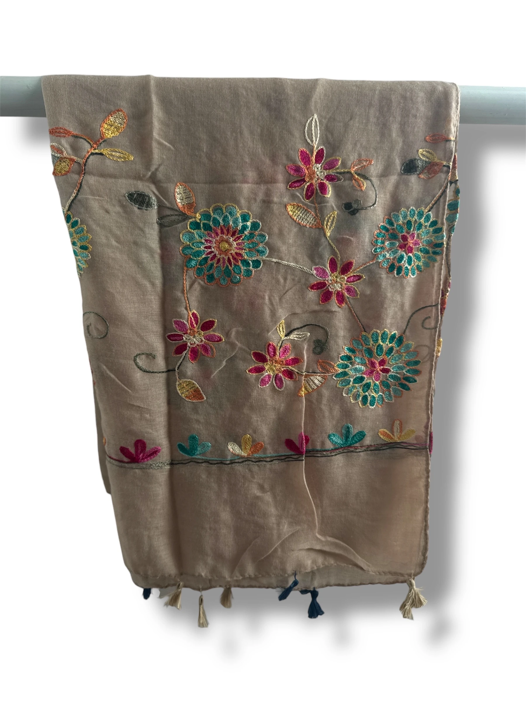 İşlemeli Pamuk Şal