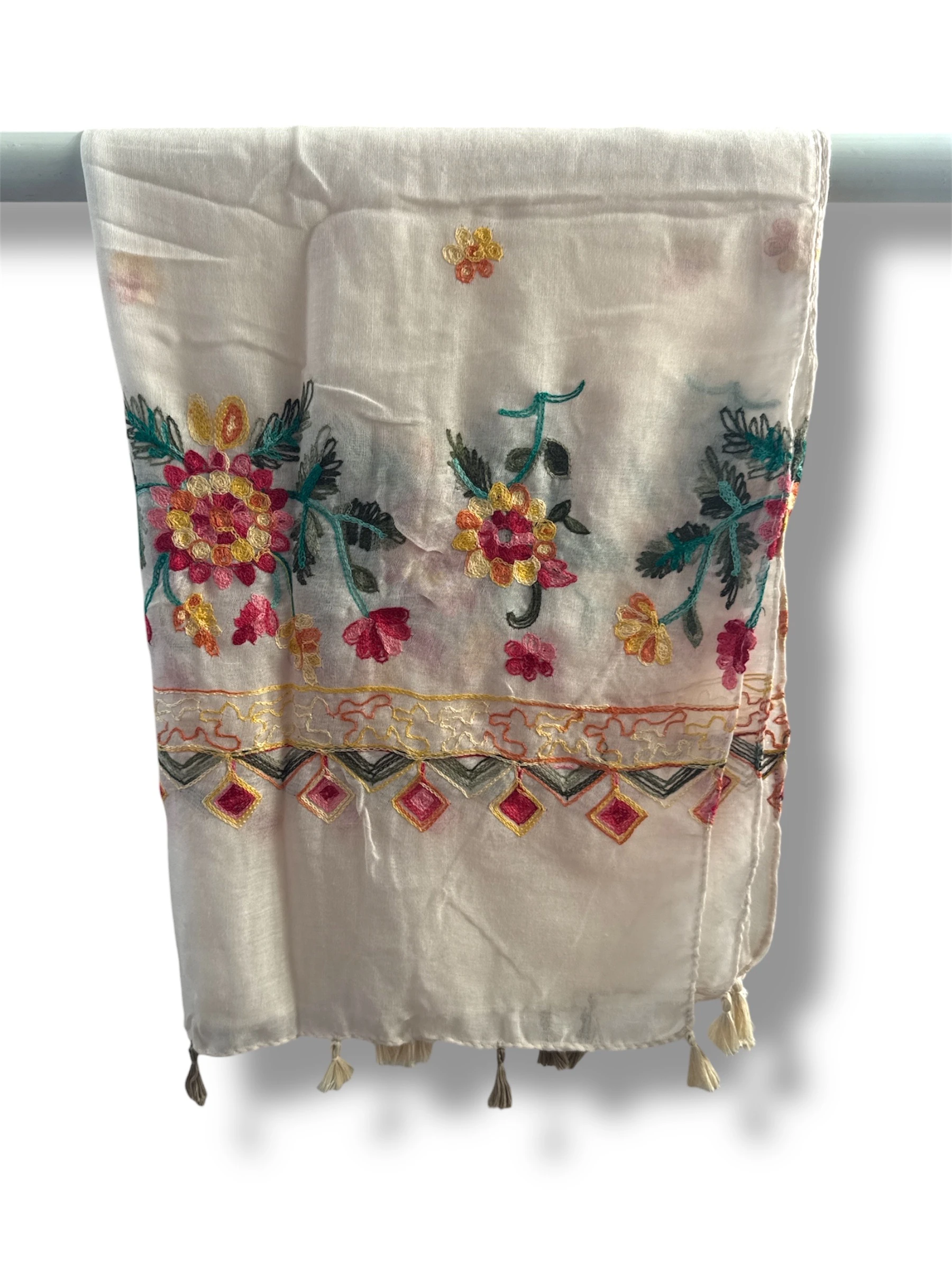 İşlemeli Pamuk Şal