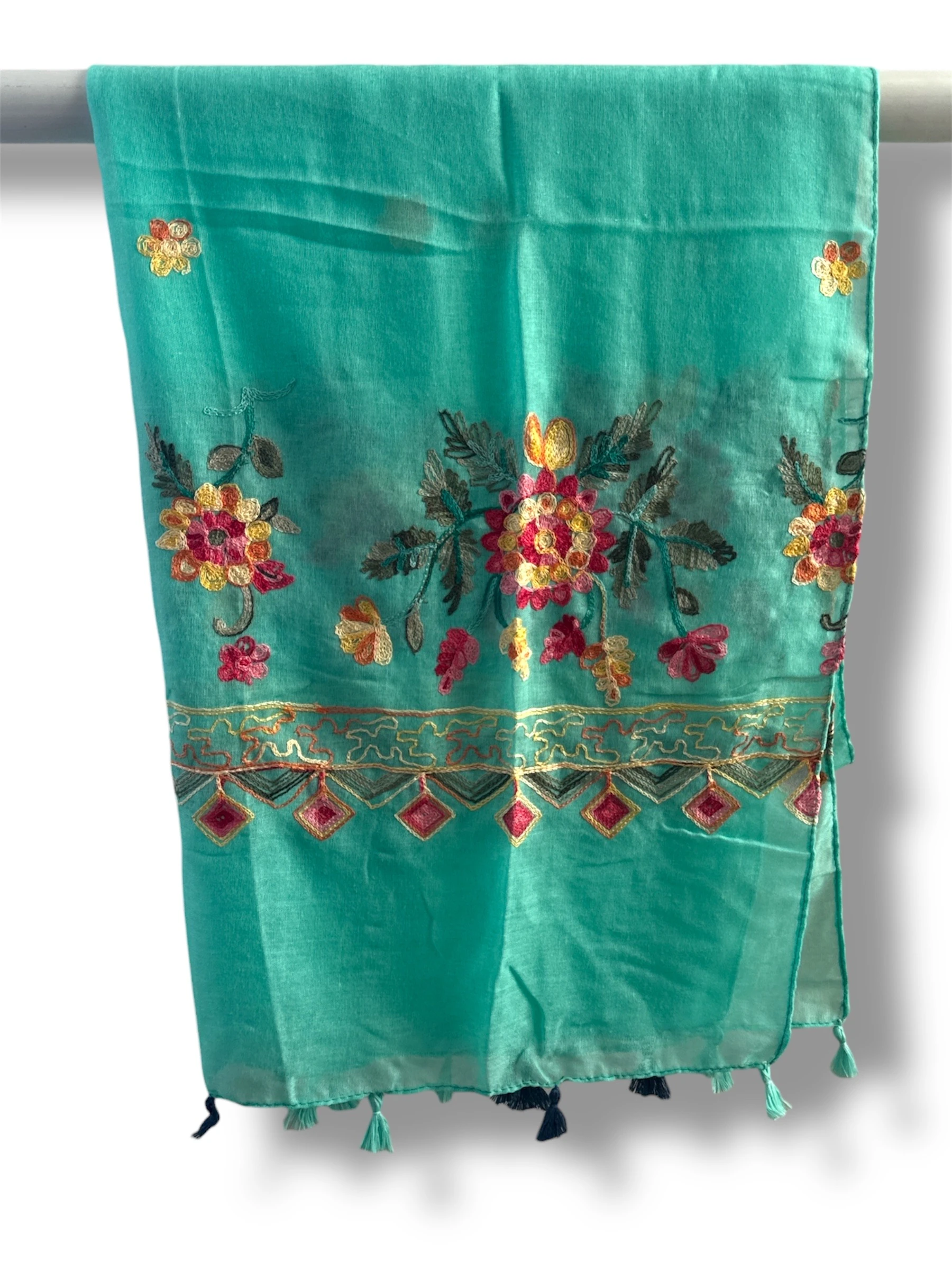 İşlemeli Pamuk Şal