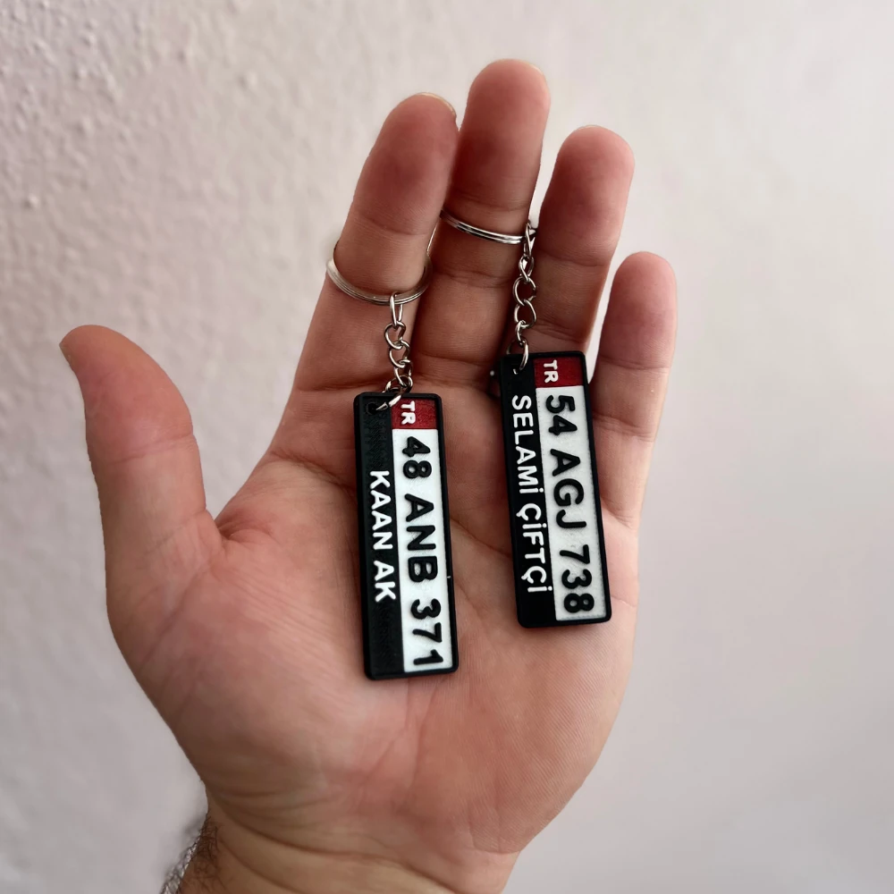 Kişiye Özel Plaka Anahtarlık Çiftli Set (2 Adet) - İsimli ve Plakalı Araç Anahtarlığı
