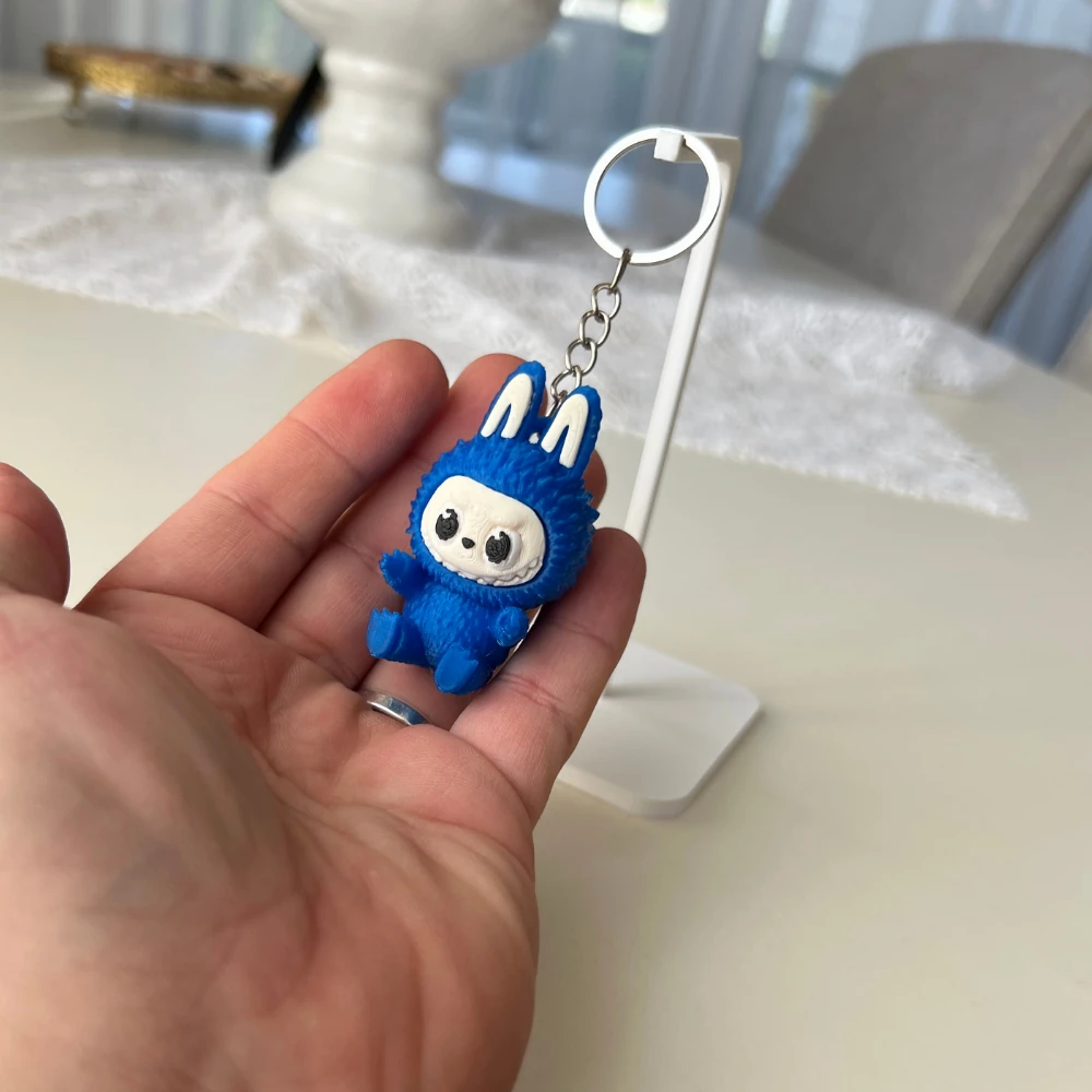 Labubu Karakter Figür Anahtarlık - Sevimli ve Renkli Çanta Süsü (5.5 x 3.2 cm) - Özel Hediyelik - Mavi