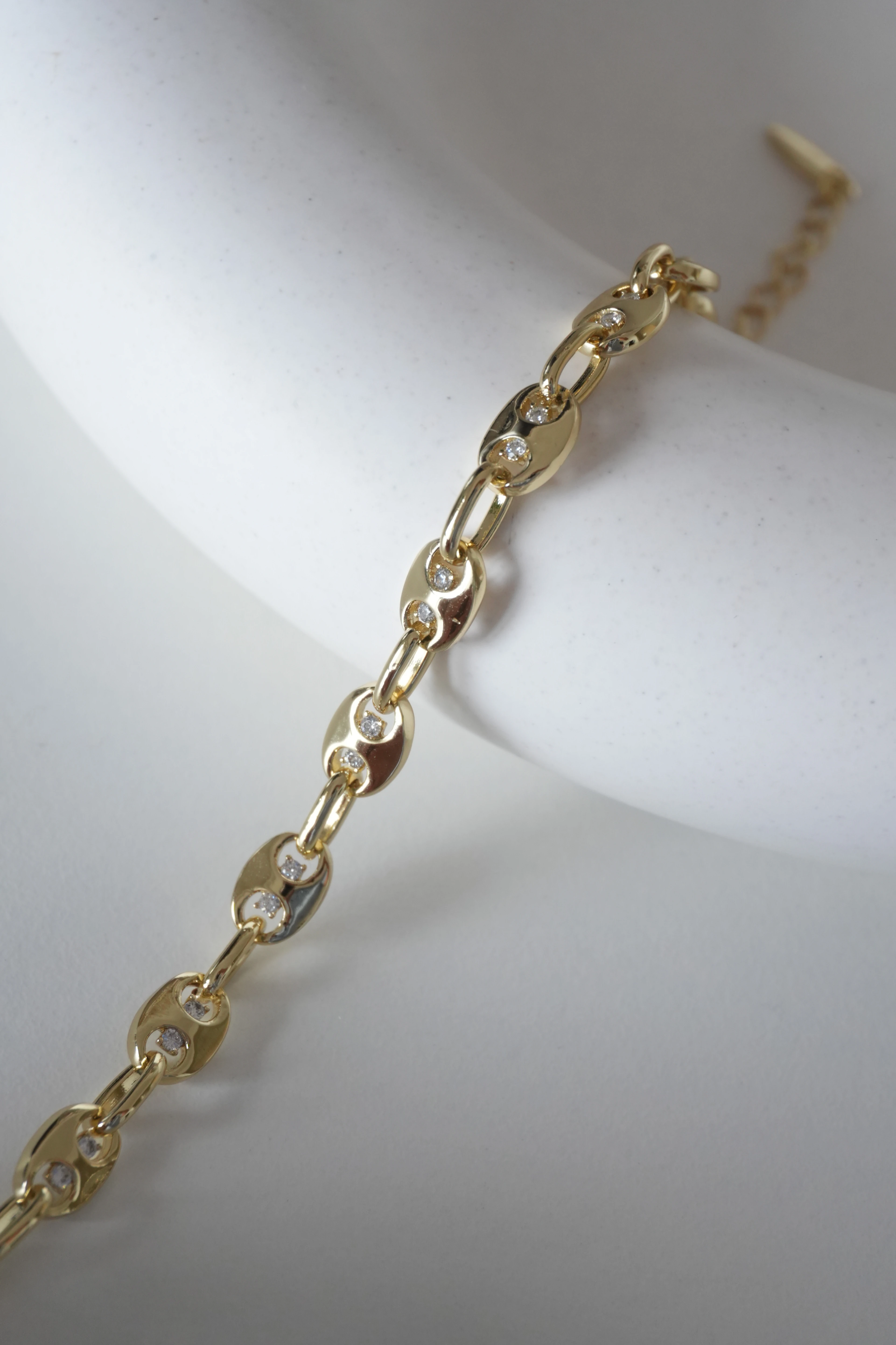 Zelon Minimalist Taşlı Bileklik | Xuping