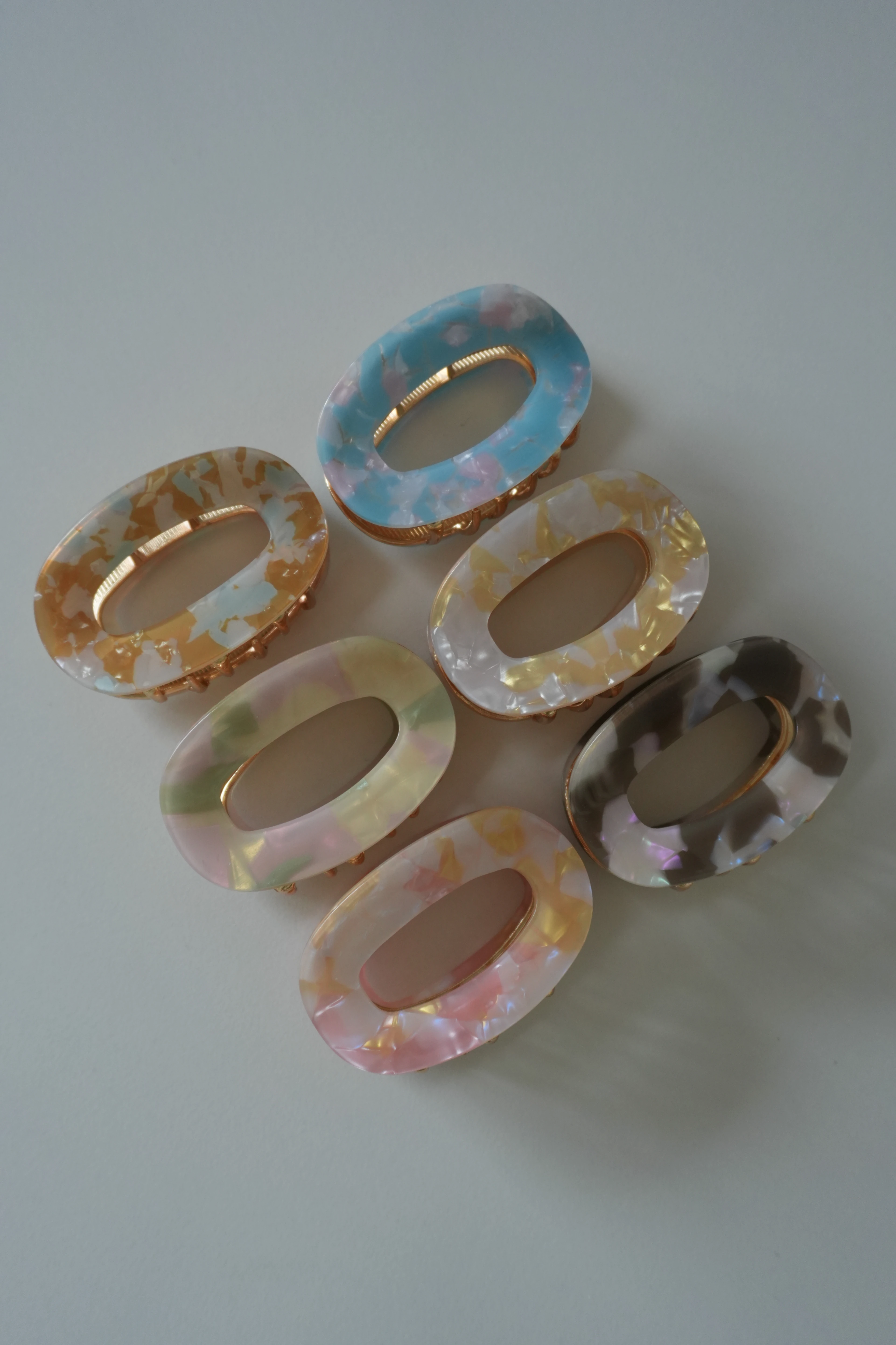 Renkli Mermer Desenli Kemik Mandal Toka