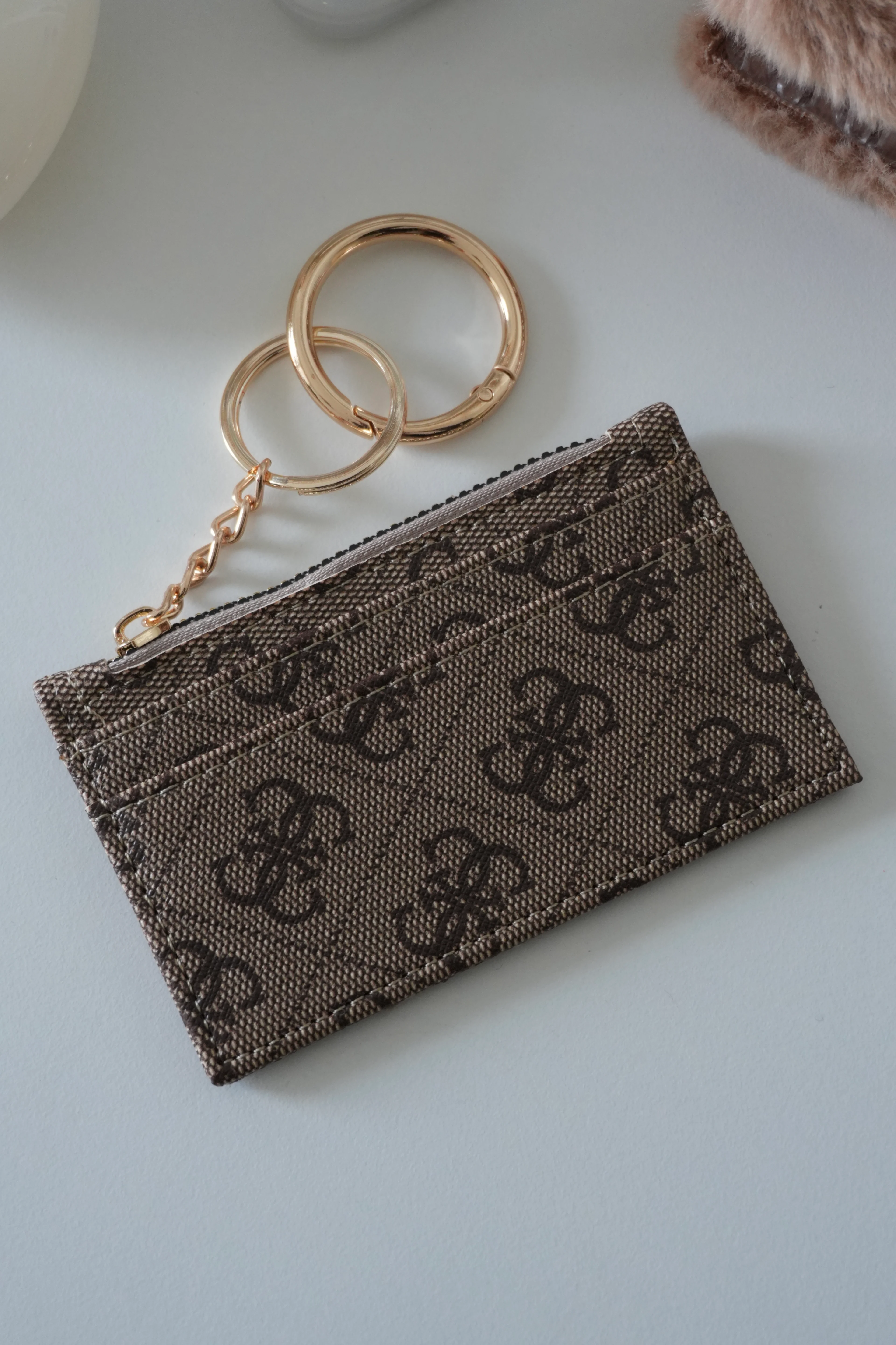 Sand Crest Halka Charmlı Kartlık