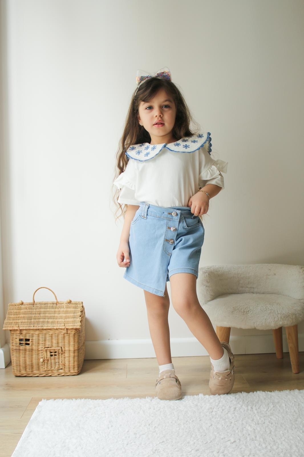 Kız Çocuk Denim Etekli Çiçek Detaylı Bluz Takım