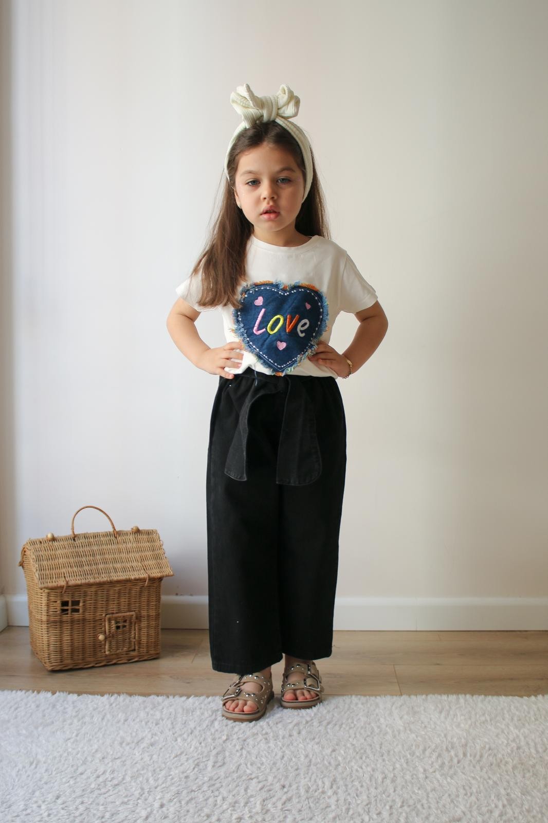 Kot Üzerine Love Yazılı Kız Çocuk Takım