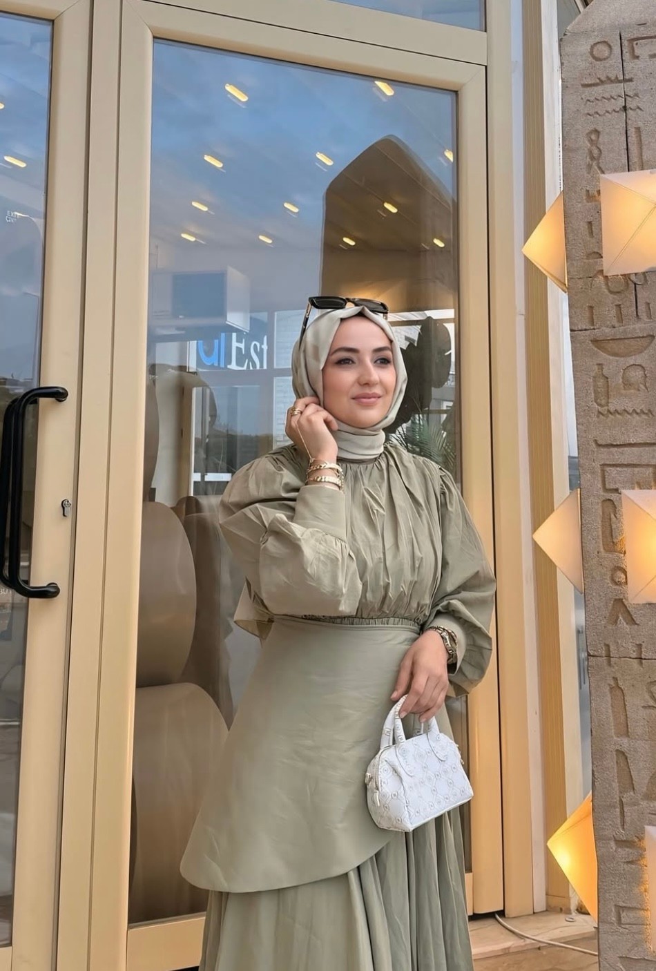 MERİ ELBİSE-ÇAĞLA