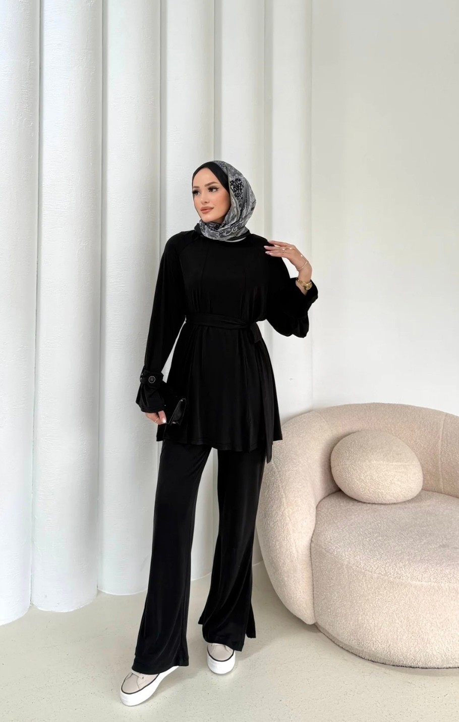 MK OYSHO TAKIM-SİYAH