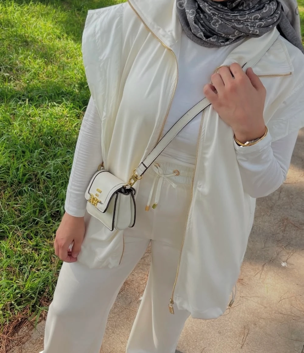 ORJ YELEKLİ TAKIM-KREM