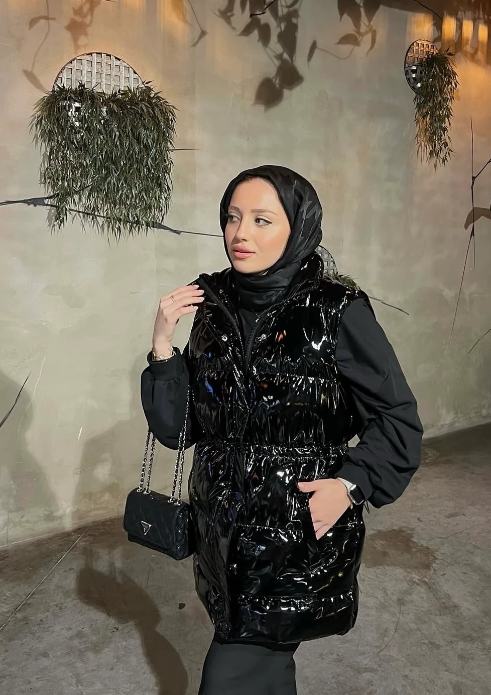 SİYAH RUGAN ŞİŞME YELEK