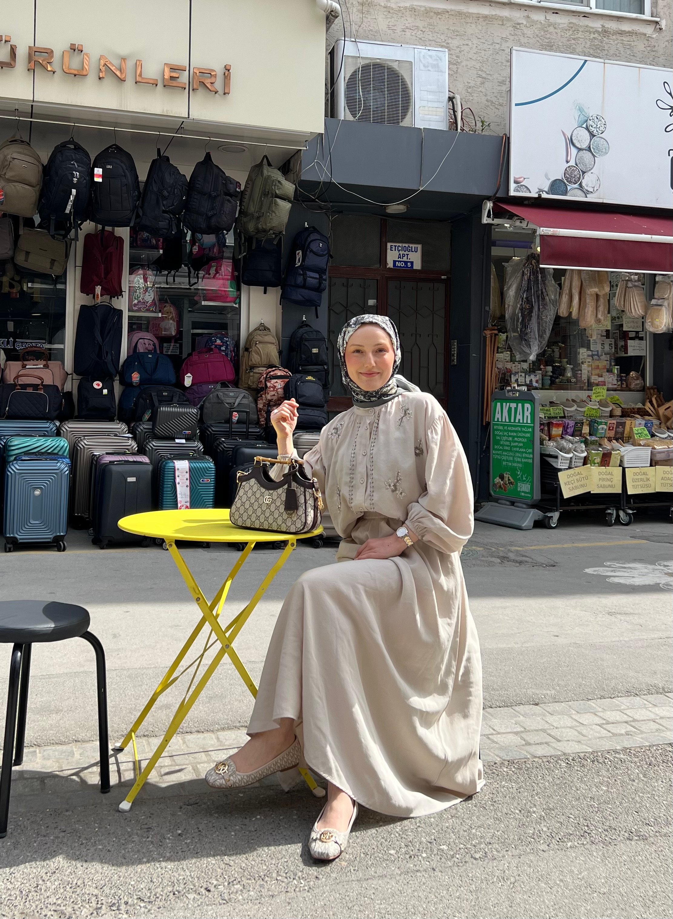 NAKIŞ TAKIM-KREM