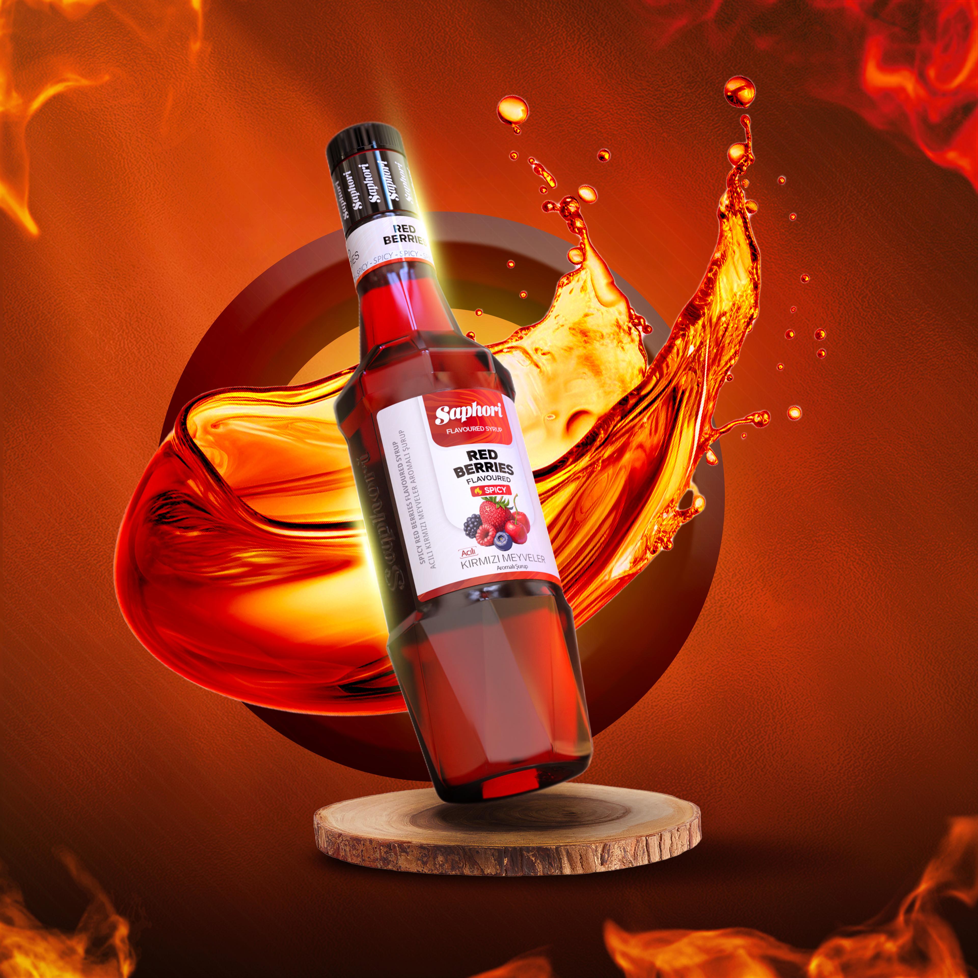Saphori Spicy Red Fruit Flavored Cocktail Syrup 700 ML