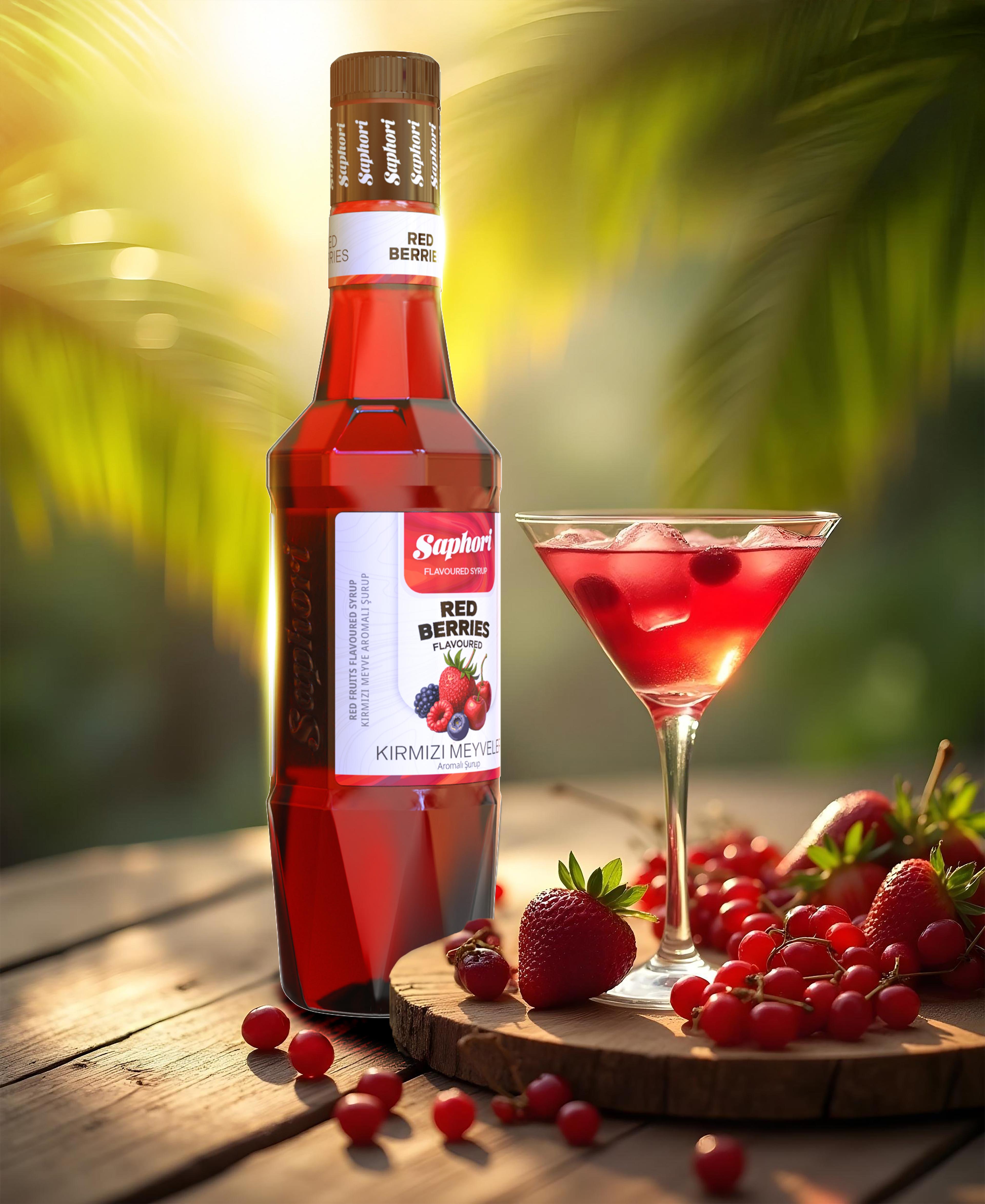 Saphori Kırmızı Meyveler Aromalı Kokteyl Şurubu 700 ML